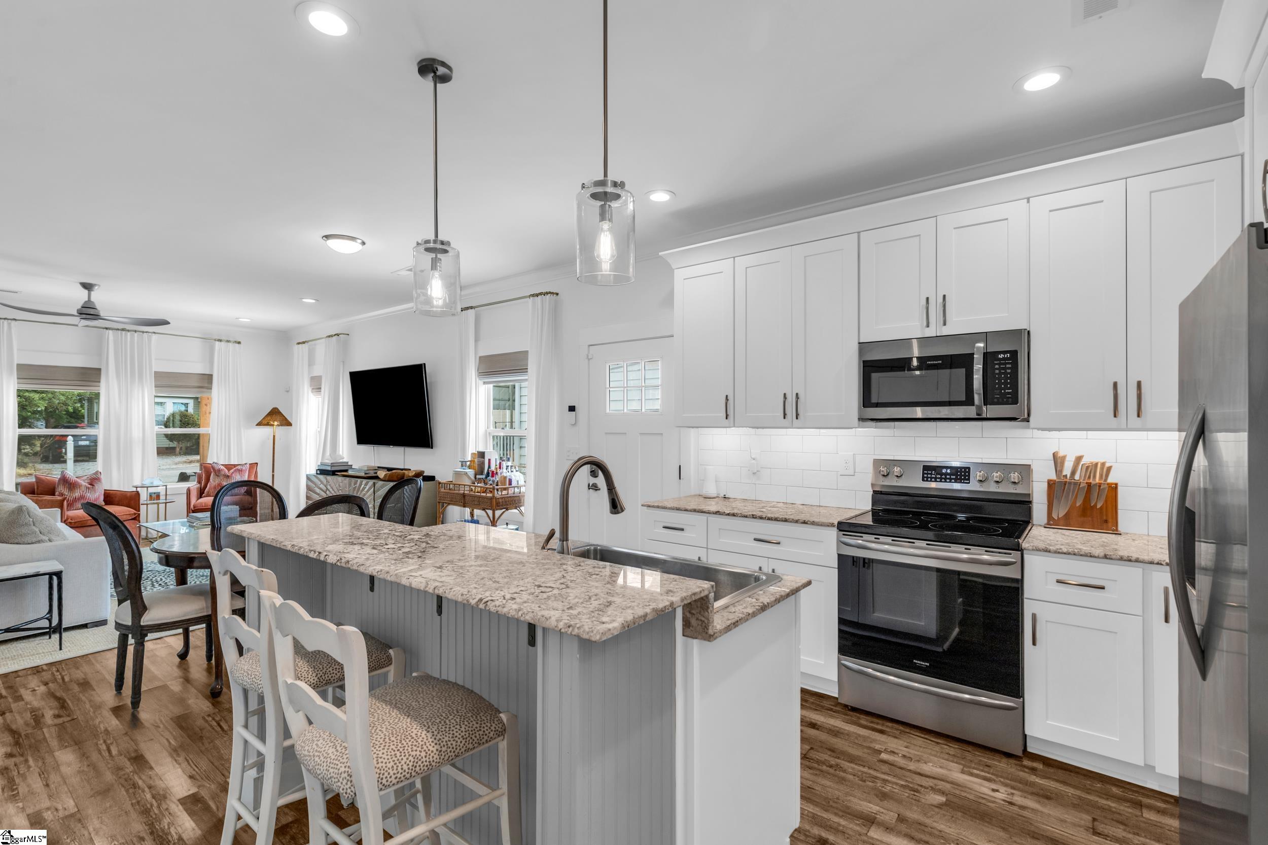108 Arden Street Extension Greenville, SC 29607