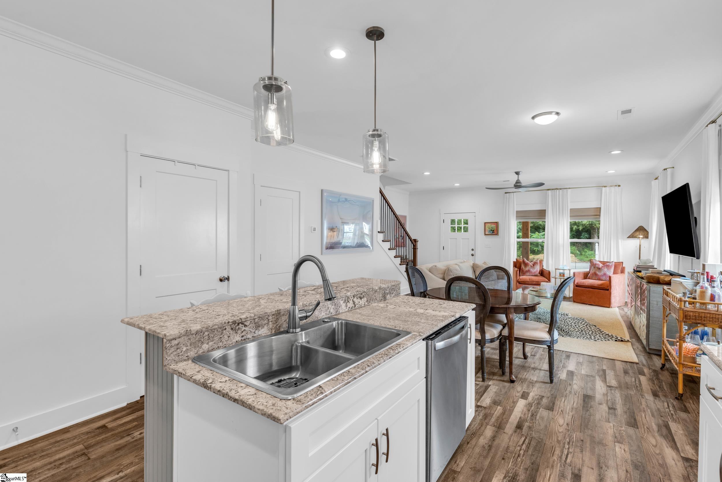 108 Arden Street Extension Greenville, SC 29607