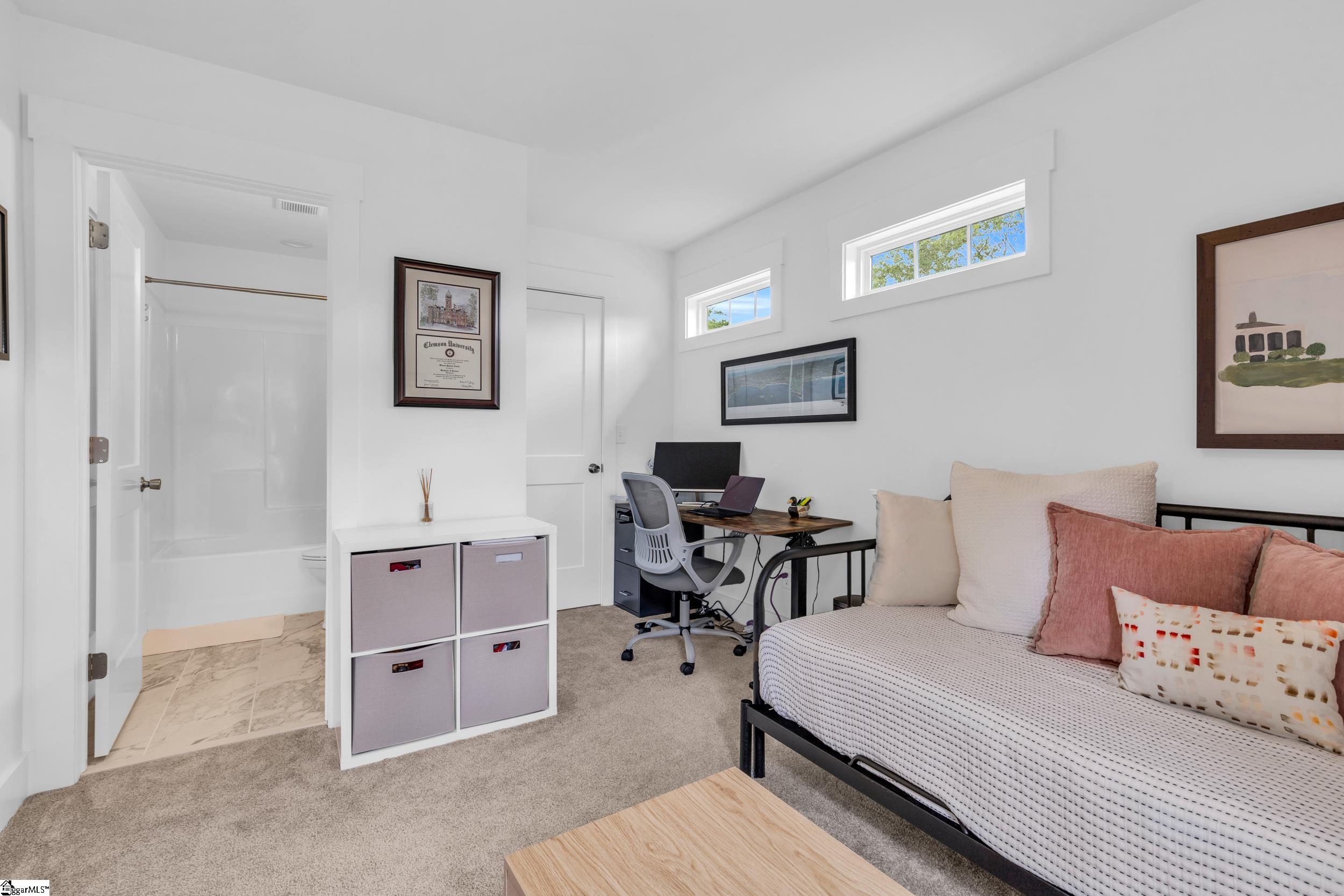 108 Arden Street Extension Greenville, SC 29607