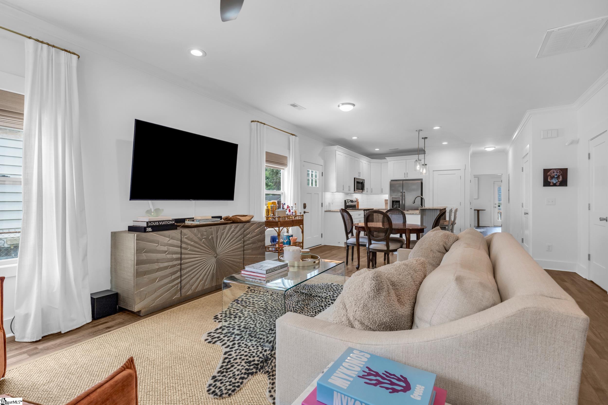 108 Arden Street Extension Greenville, SC 29607