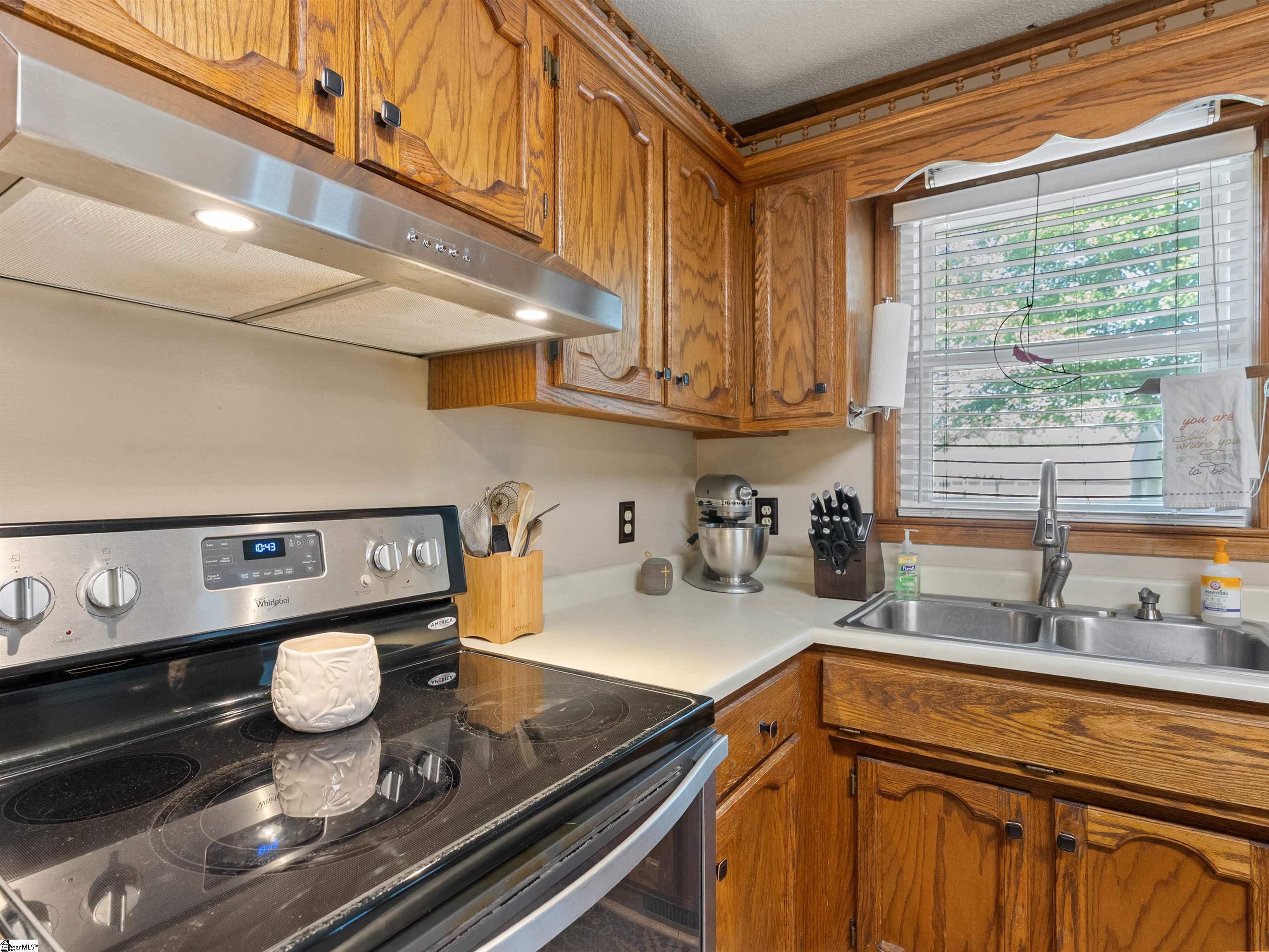 14 Rosemont Drive Taylors, SC 29687