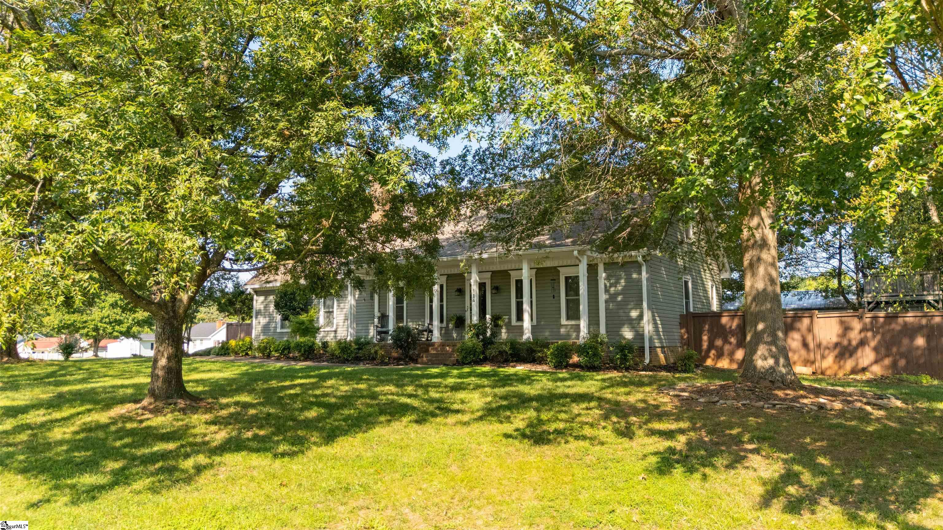 14 Rosemont Drive Taylors, SC 29687