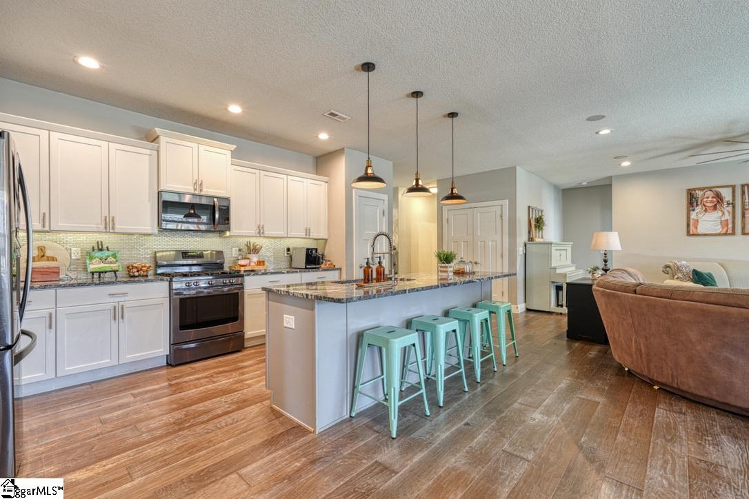 2007 Edwards Lake Road Greer, SC 29651