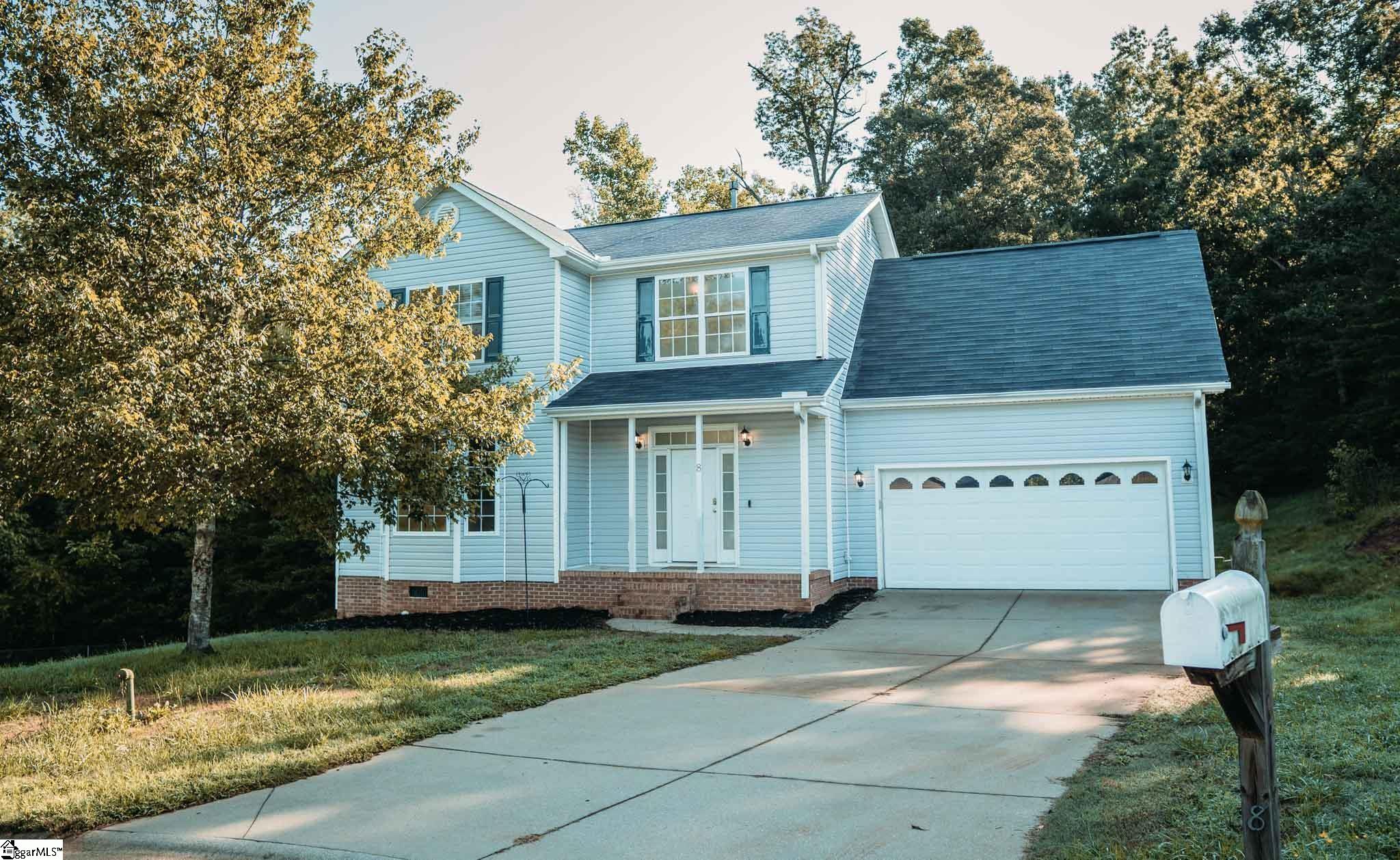 8 Gentian Court Taylors, SC 29687