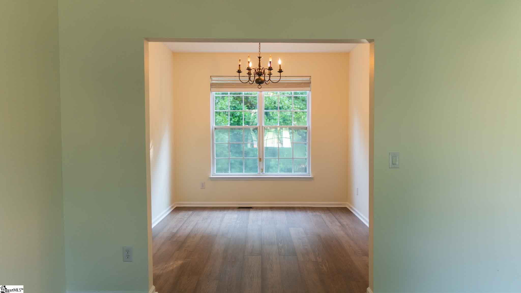 8 Gentian Court Taylors, SC 29687