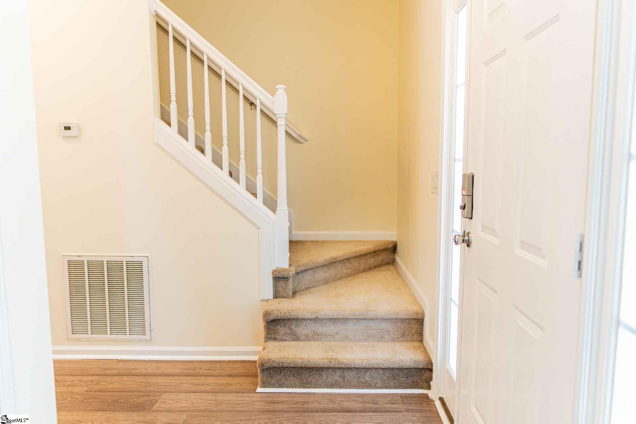 8 Gentian Court Taylors, SC 29687