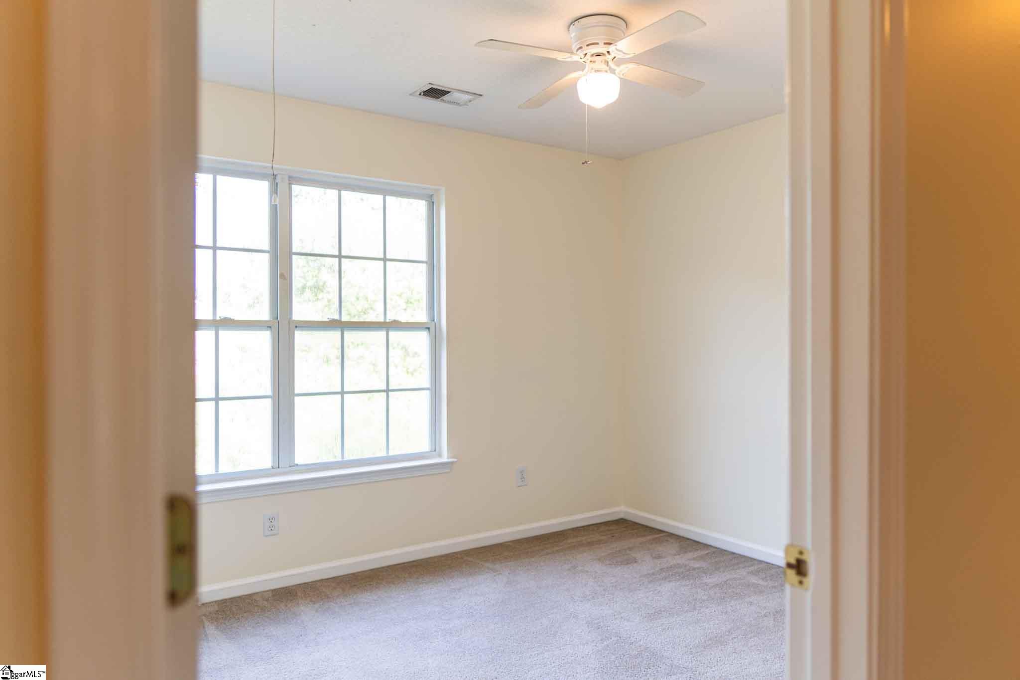 8 Gentian Court Taylors, SC 29687