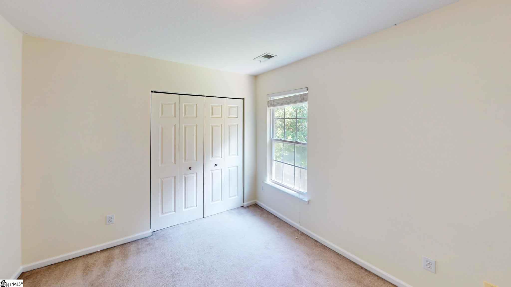 8 Gentian Court Taylors, SC 29687