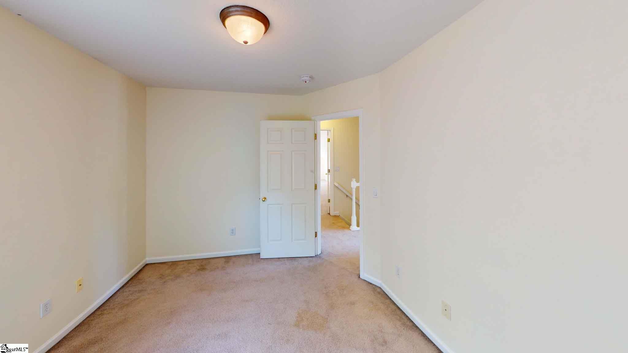 8 Gentian Court Taylors, SC 29687