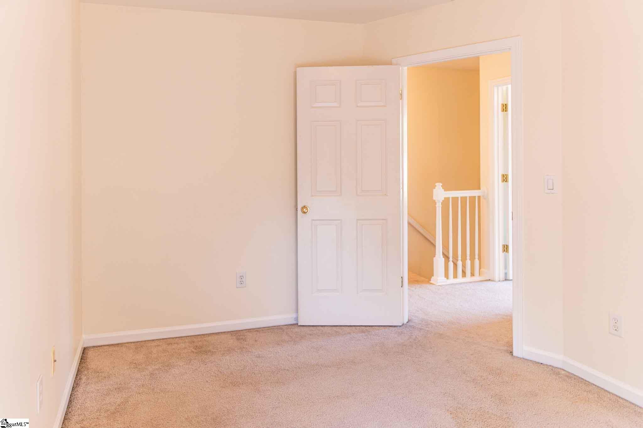 8 Gentian Court Taylors, SC 29687