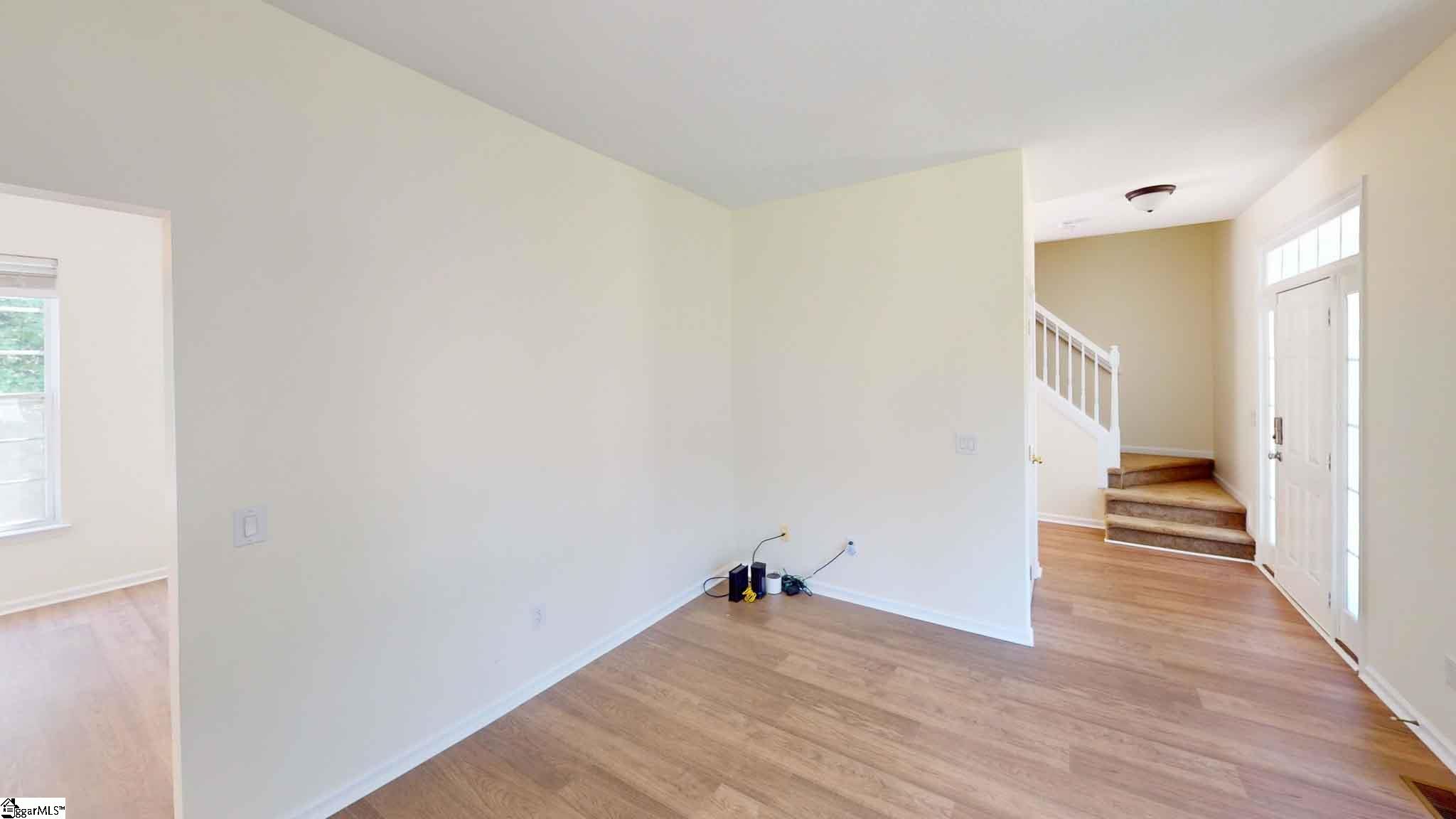 8 Gentian Court Taylors, SC 29687