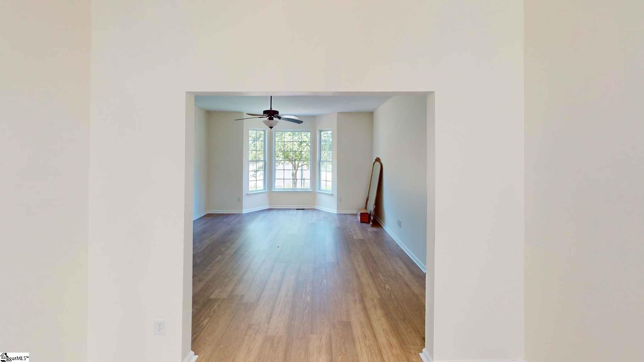 8 Gentian Court Taylors, SC 29687