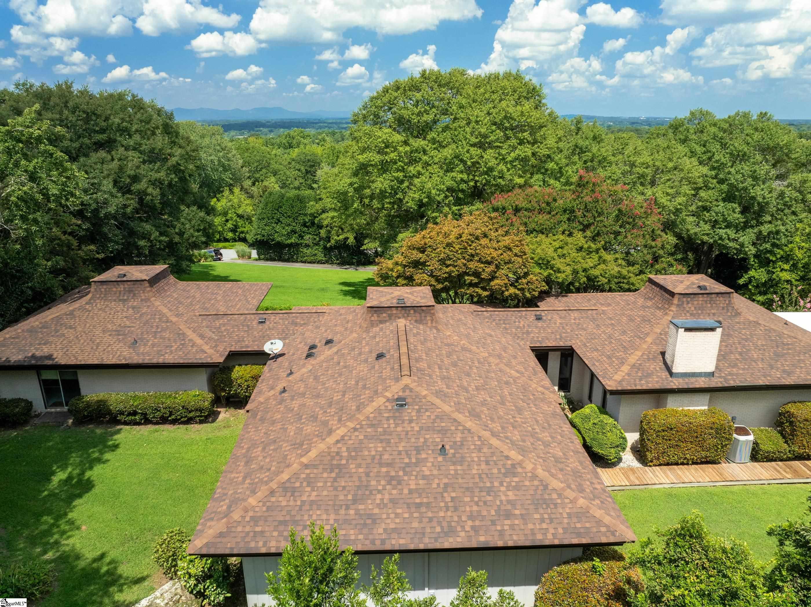 16 Darien Way Greenville, SC 29615