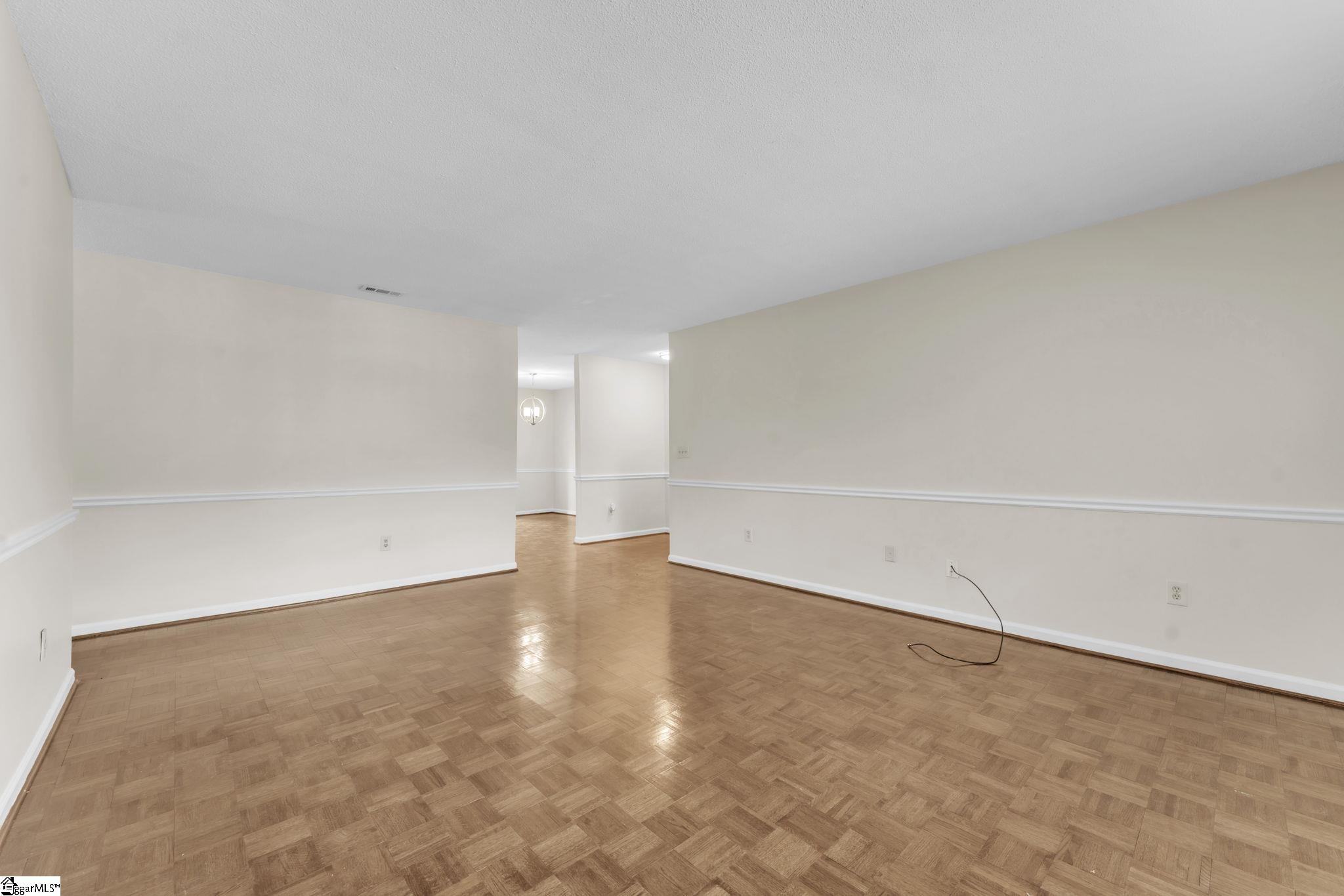 925 Cleveland Street UNIT #240 Greenville, SC 29601