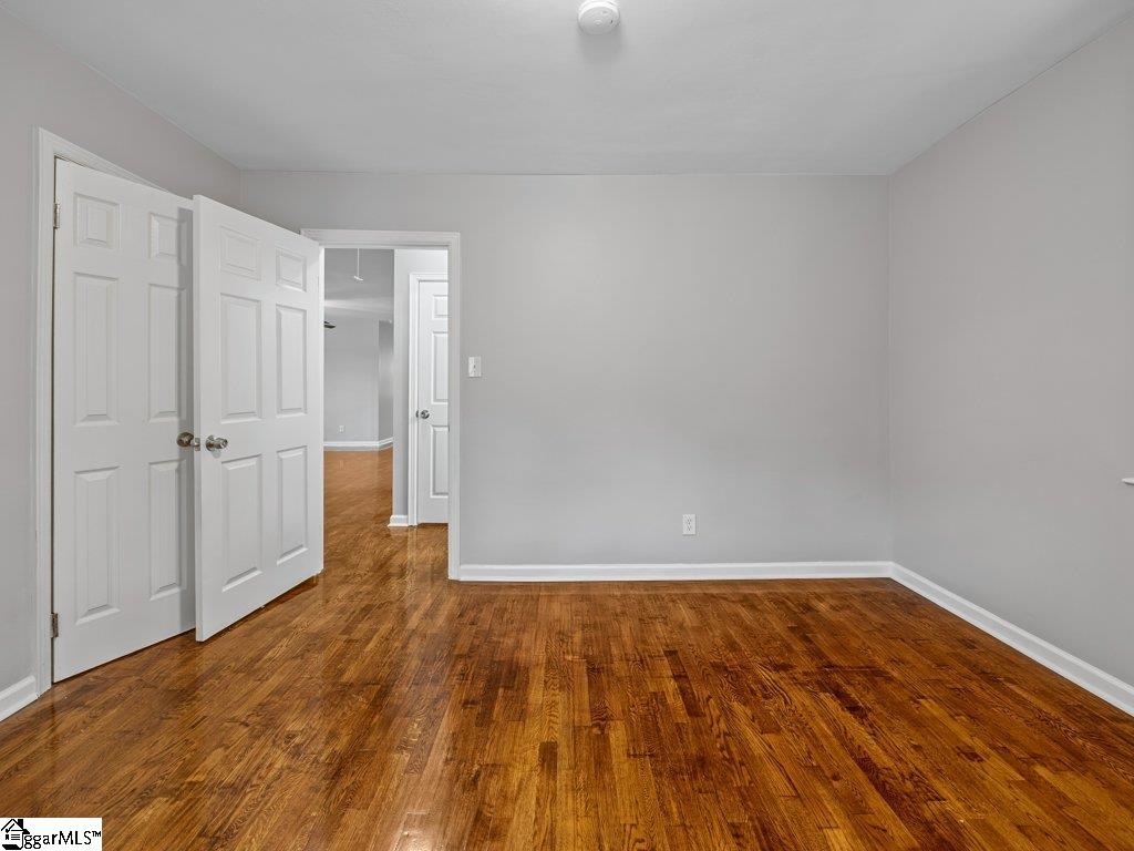 216 Woodview Avenue Spartanburg, SC 29306