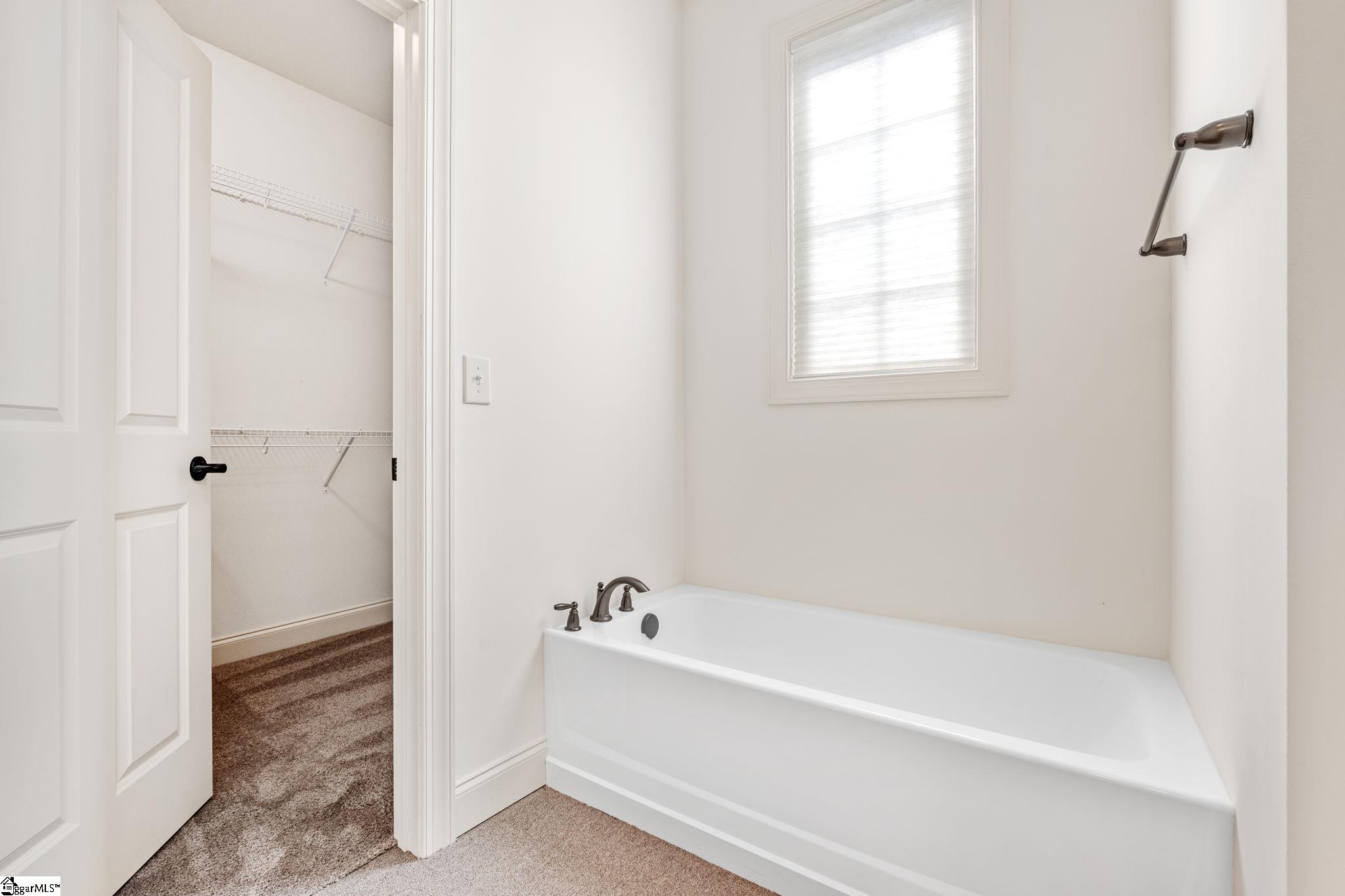 19 Cloverfield Drive Simpsonville, SC 29680-7697