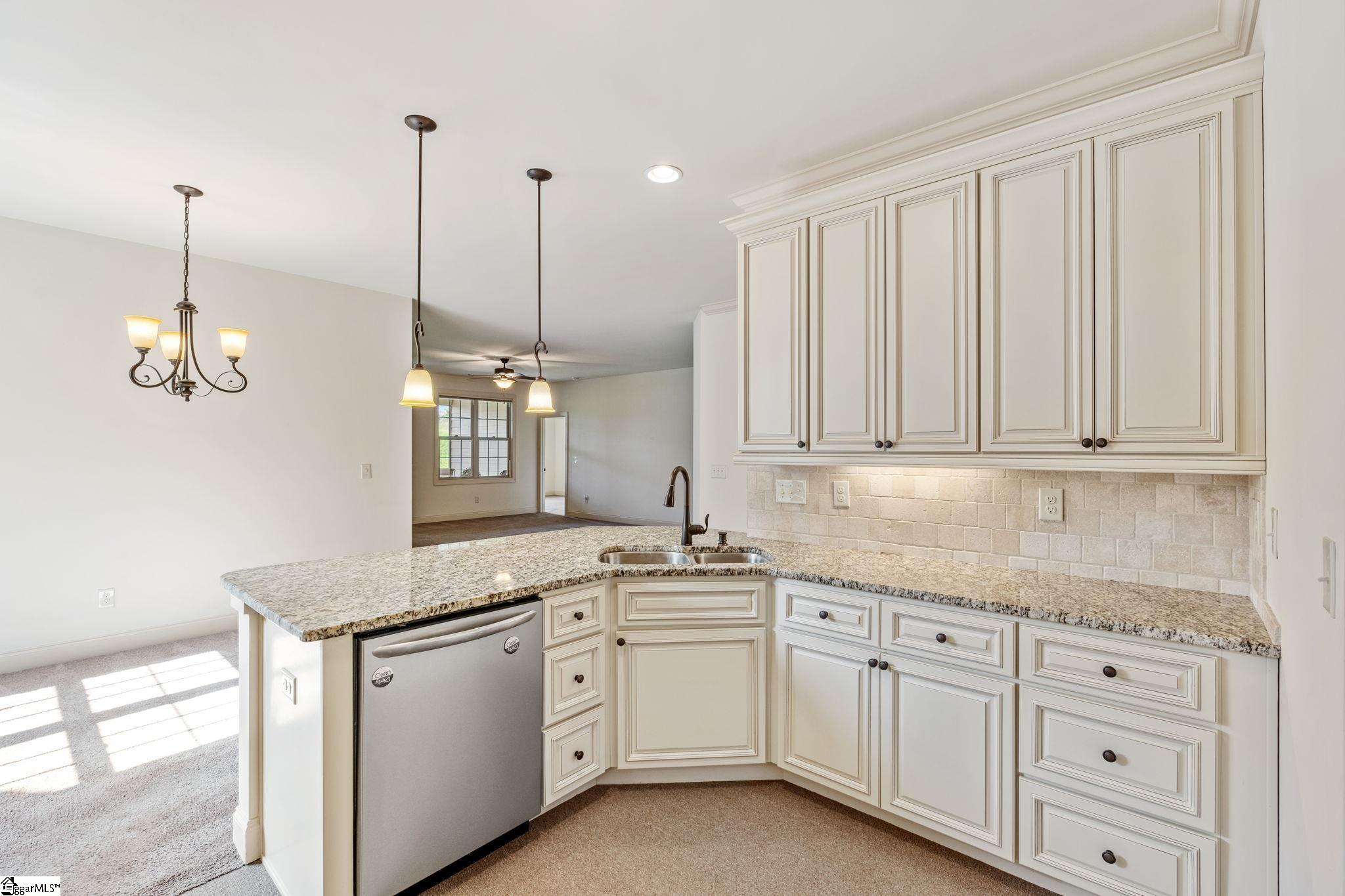 19 Cloverfield Drive Simpsonville, SC 29680-7697