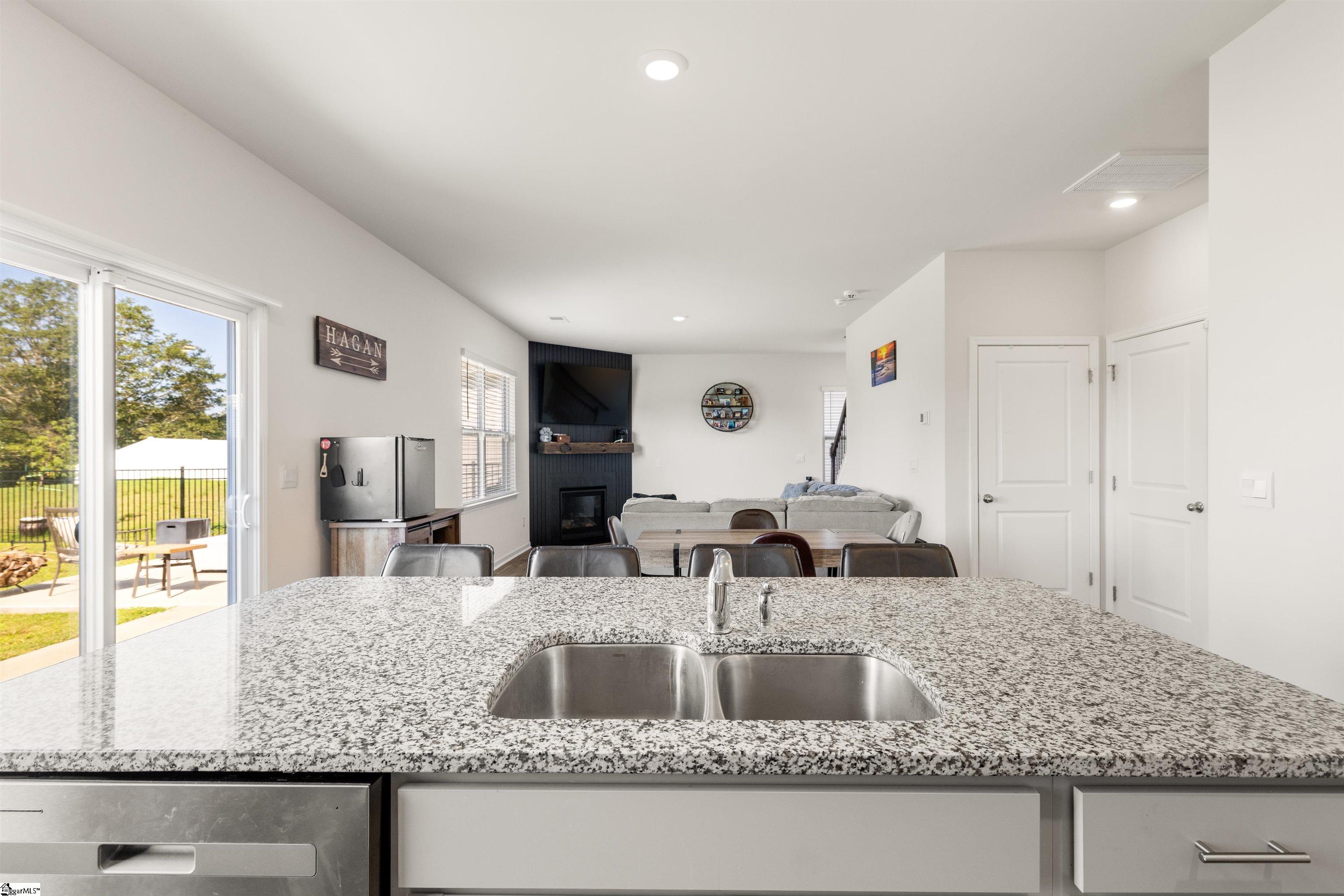28 Oak Edge Lane Greer, SC 29651