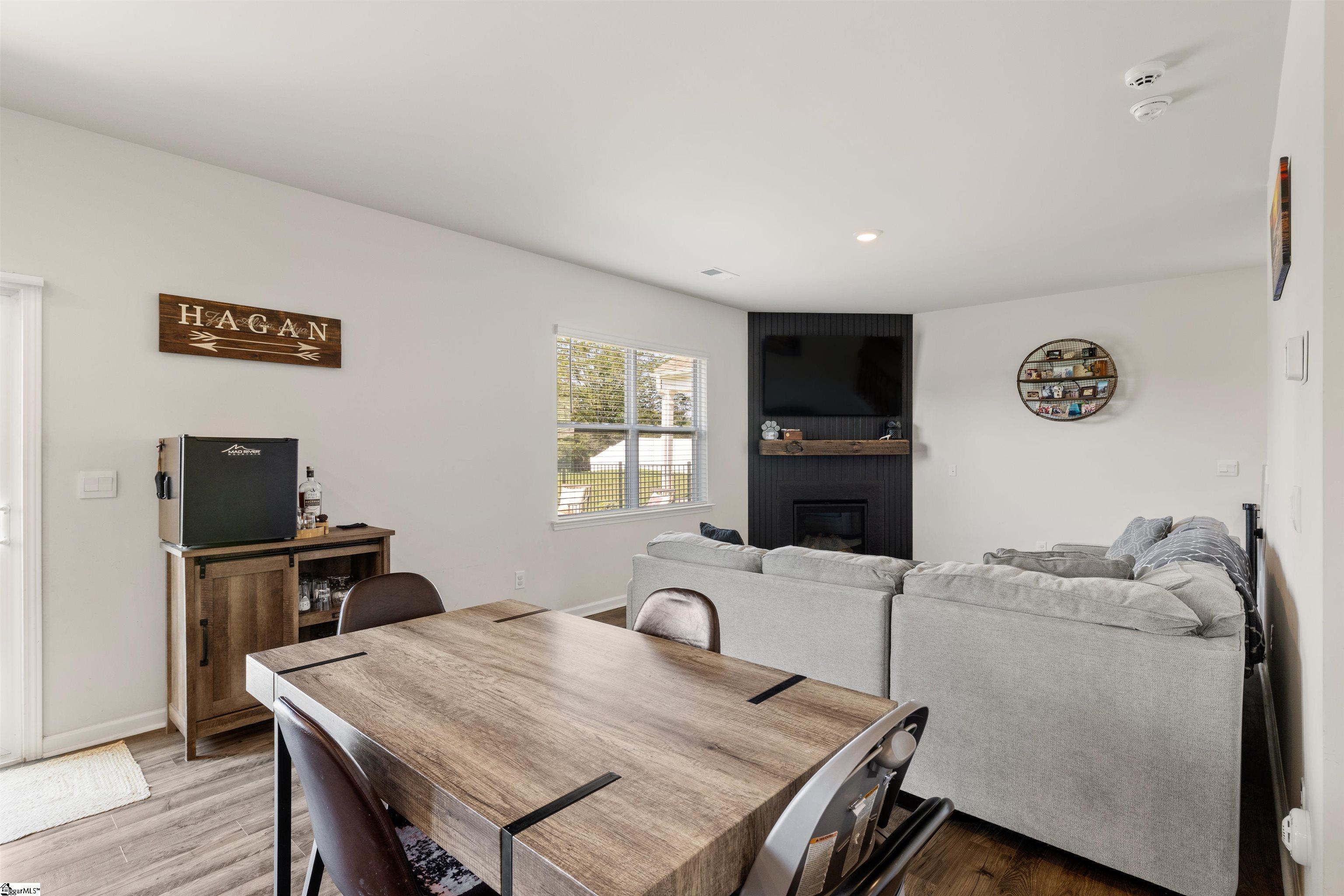 28 Oak Edge Lane Greer, SC 29651