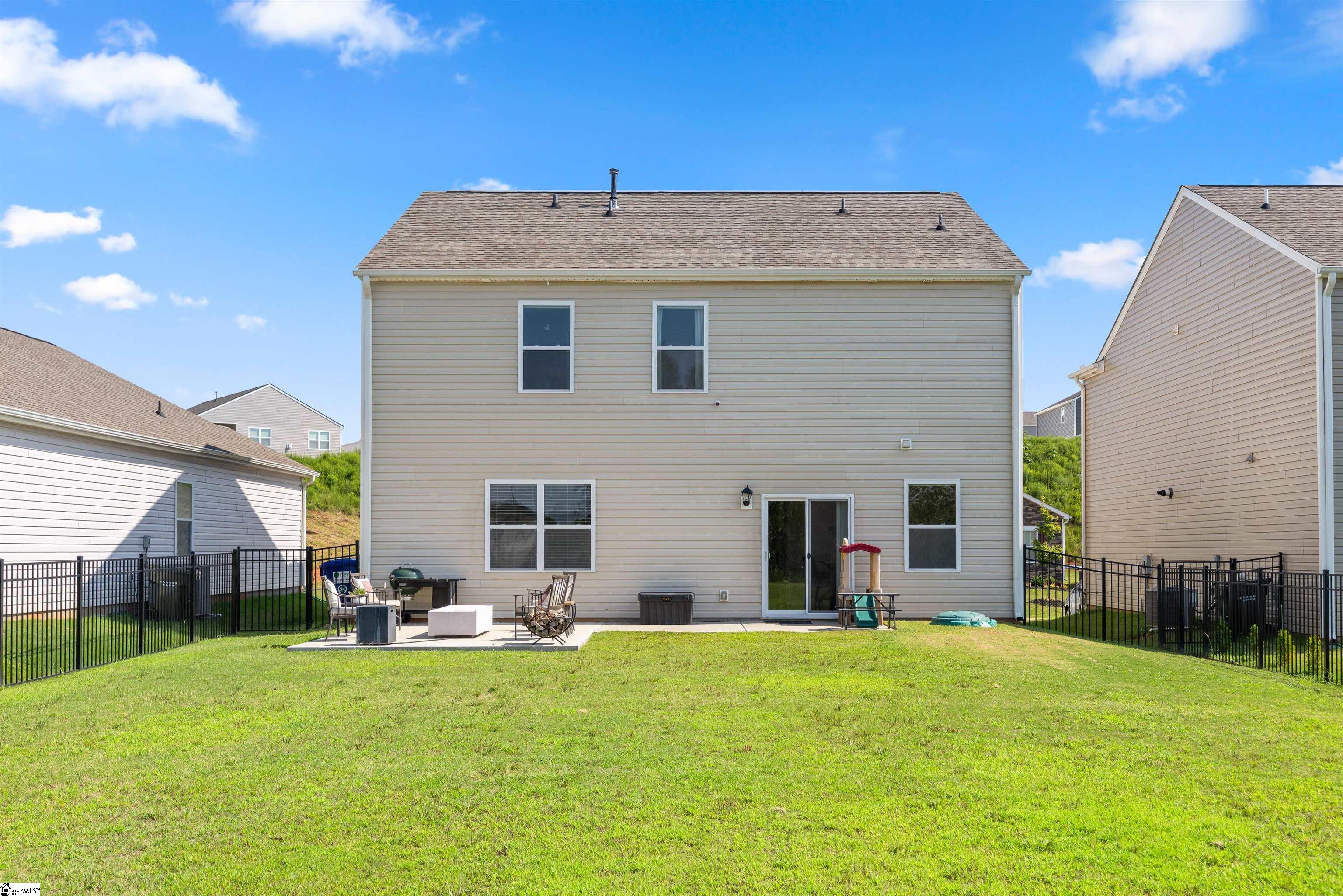 28 Oak Edge Lane Greer, SC 29651