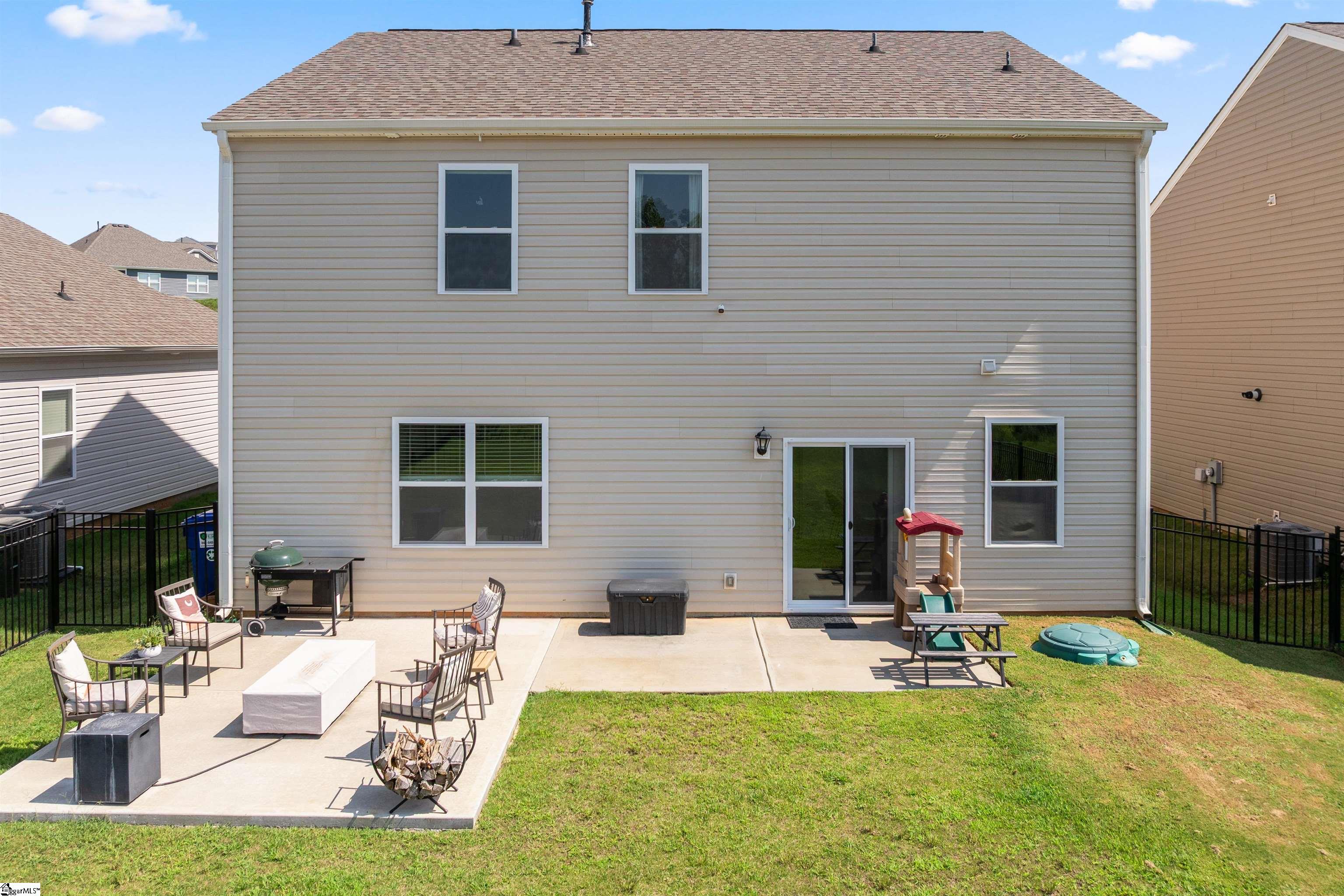 28 Oak Edge Lane Greer, SC 29651