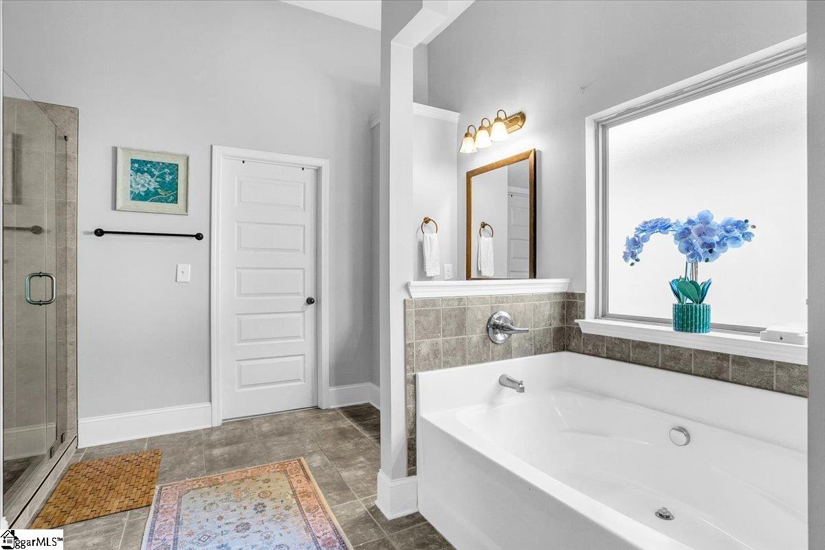 15 River Valley Lane Greenville, SC 29605