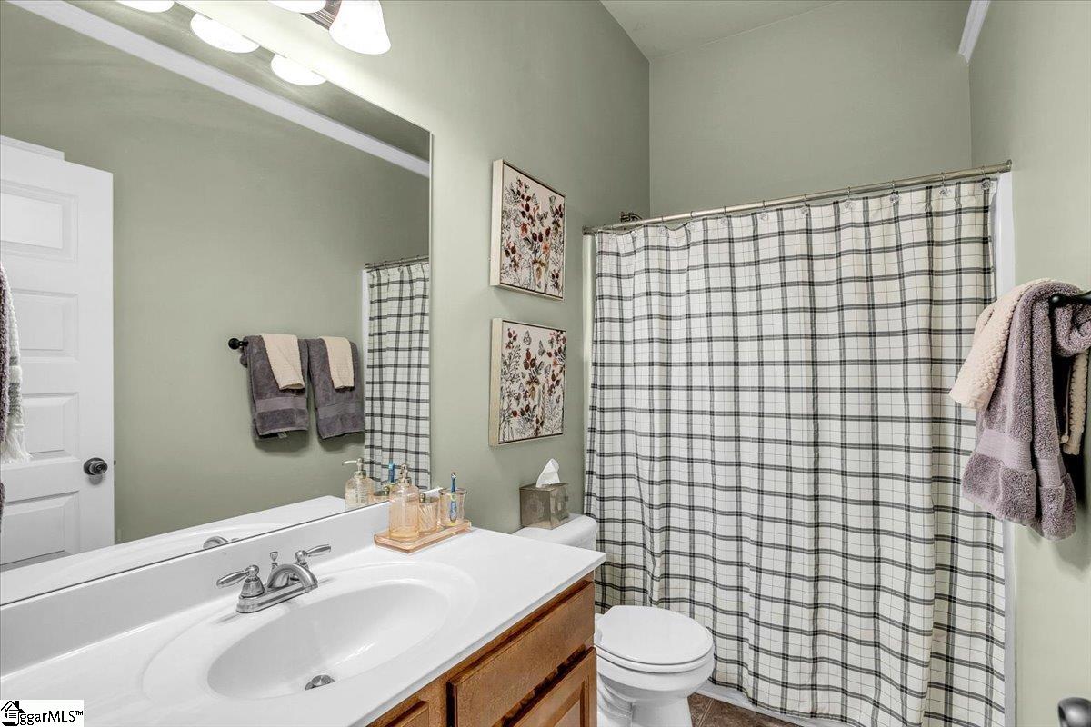 15 River Valley Lane Greenville, SC 29605