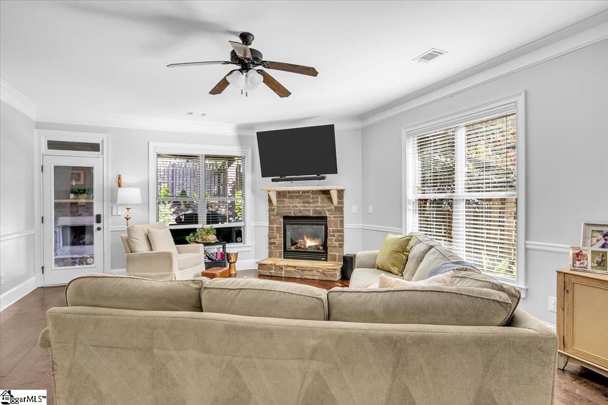 15 River Valley Lane Greenville, SC 29605