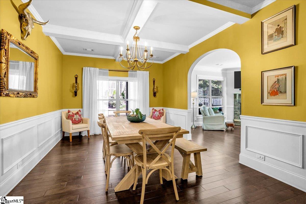 15 River Valley Lane Greenville, SC 29605