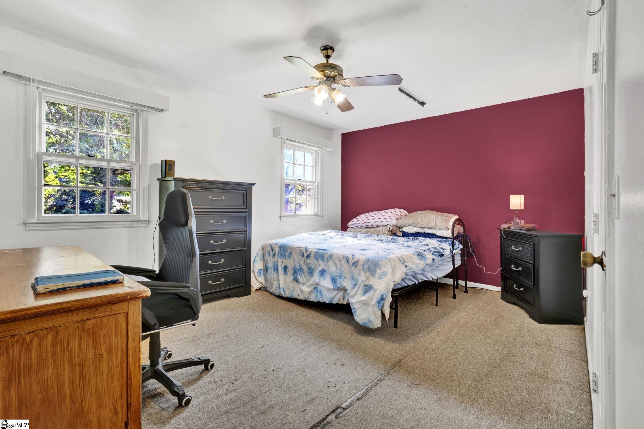 12 Twelve Oaks Terrace Greenville, SC 29615