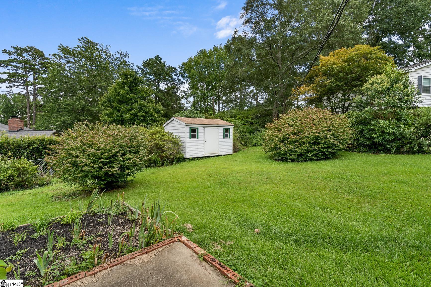 114 Woodcliff Court Simpsonville, SC 29681