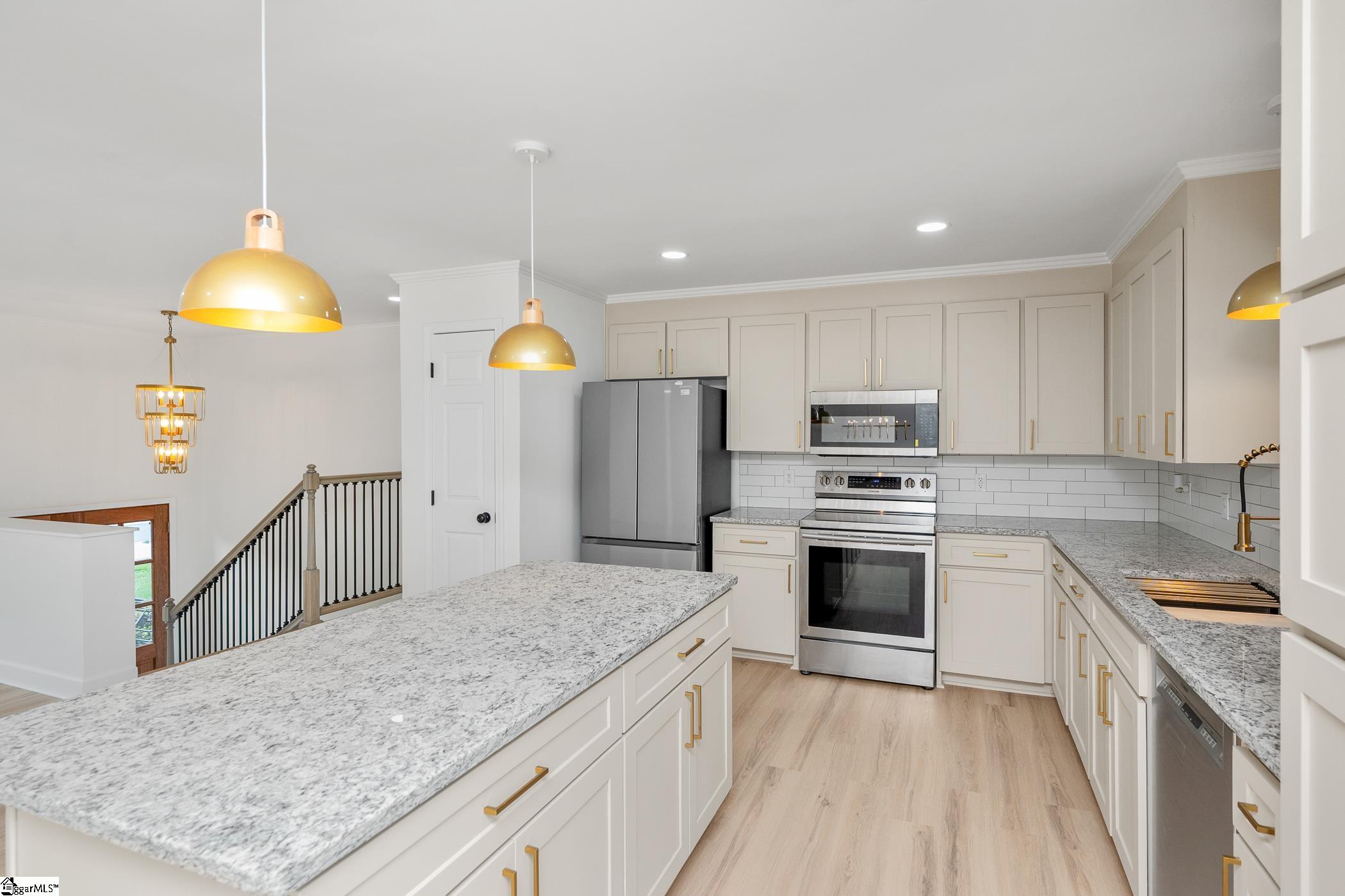 5 S Del Norte Road Greenville, SC 29615