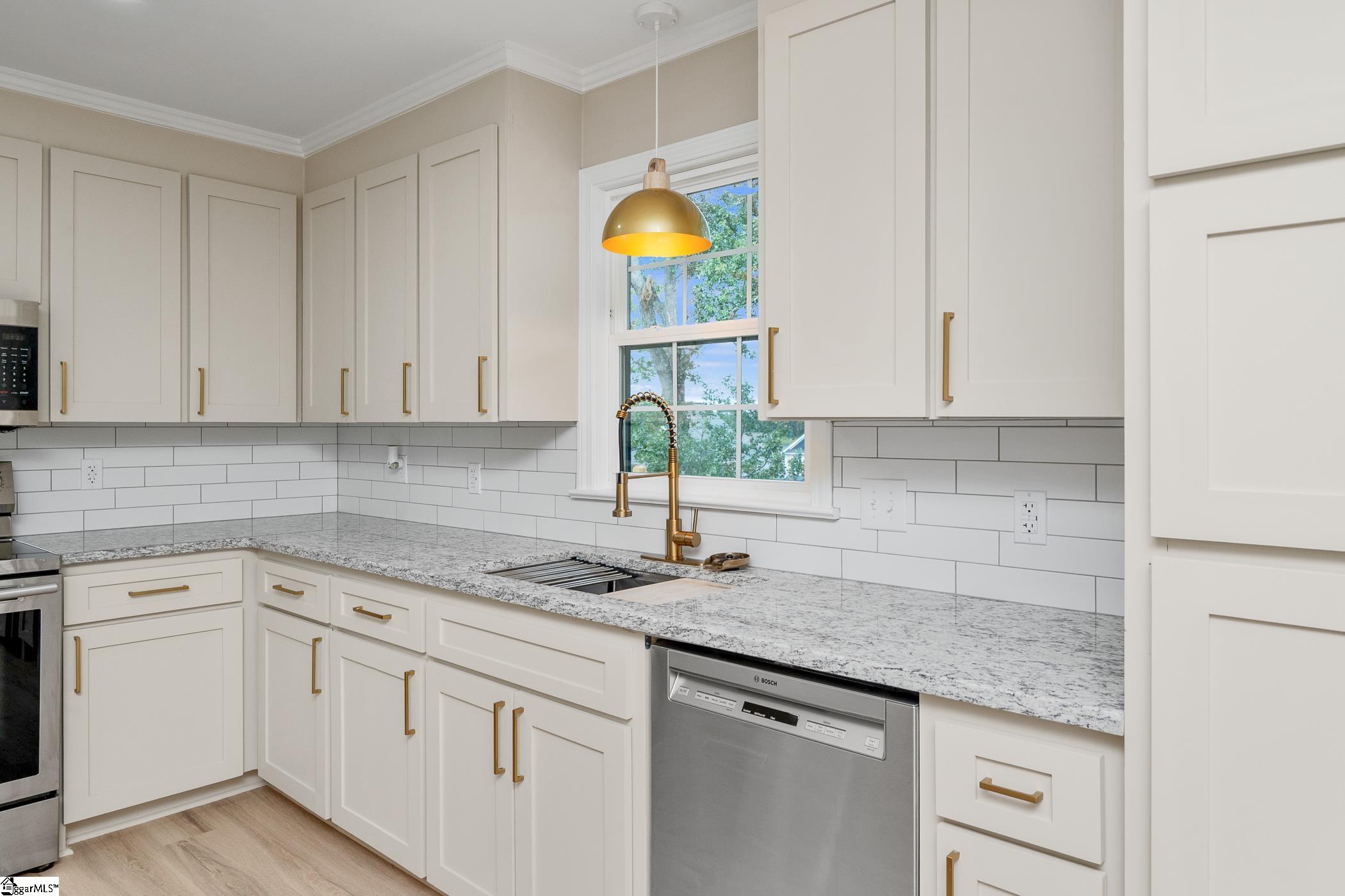 5 S Del Norte Road Greenville, SC 29615