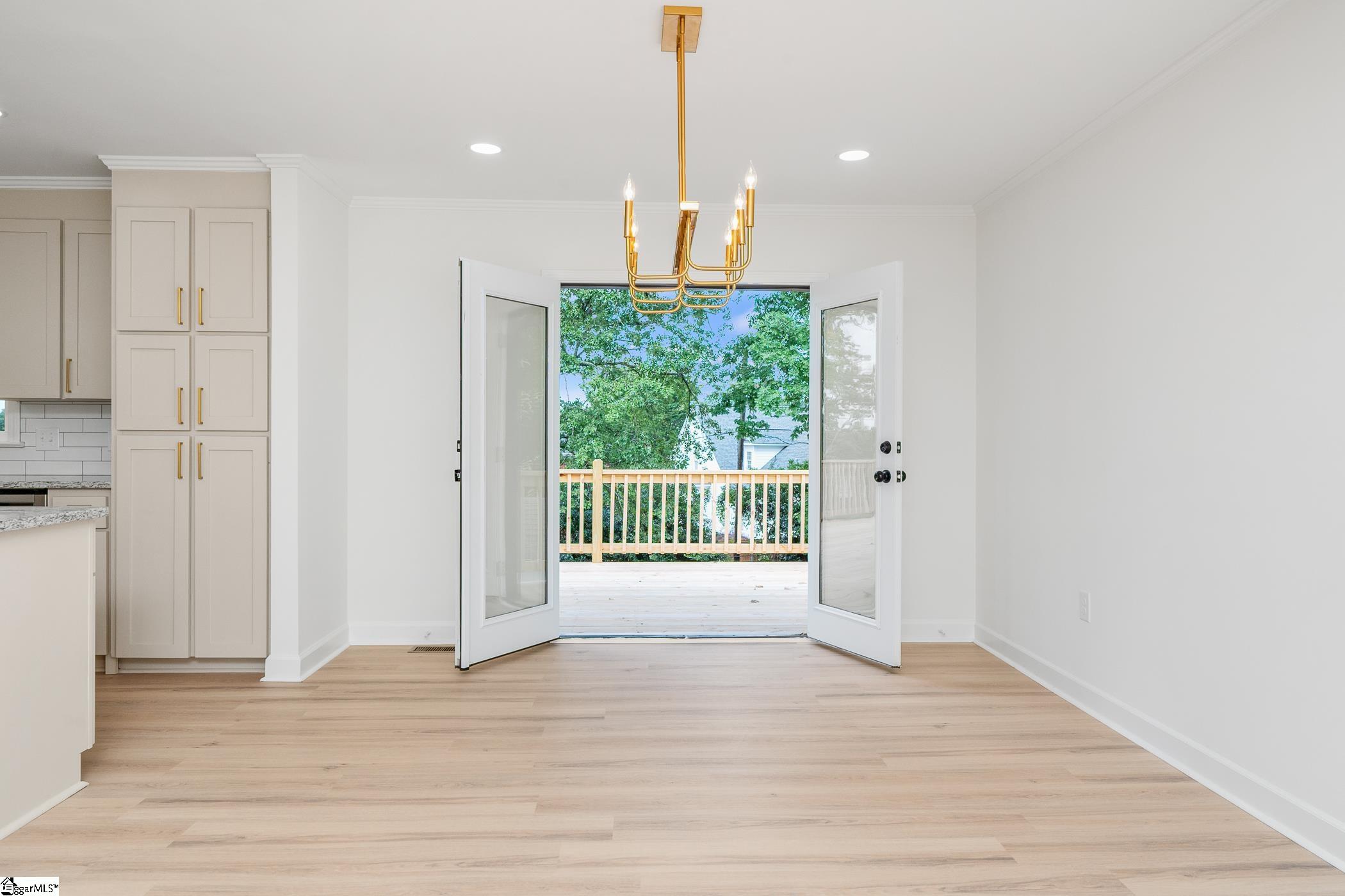5 S Del Norte Road Greenville, SC 29615