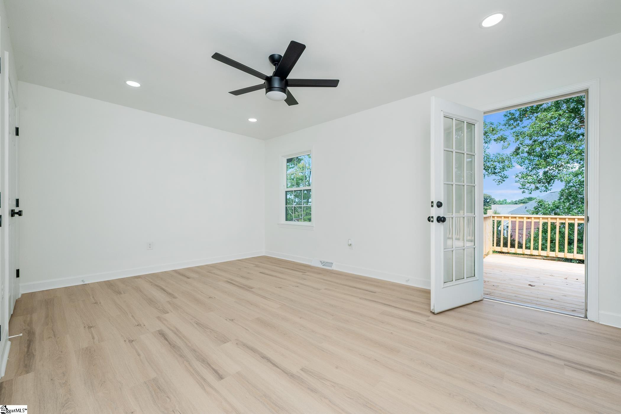 5 S Del Norte Road Greenville, SC 29615