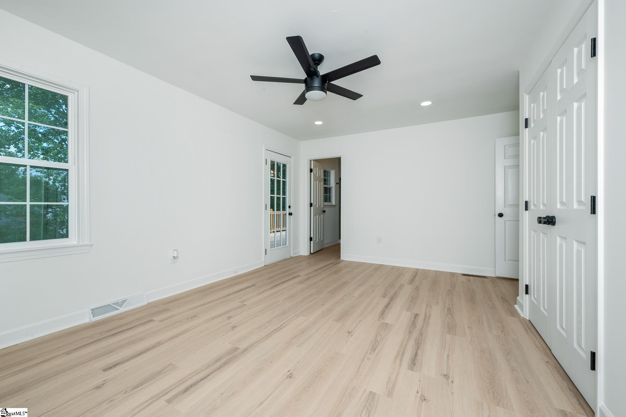 5 S Del Norte Road Greenville, SC 29615