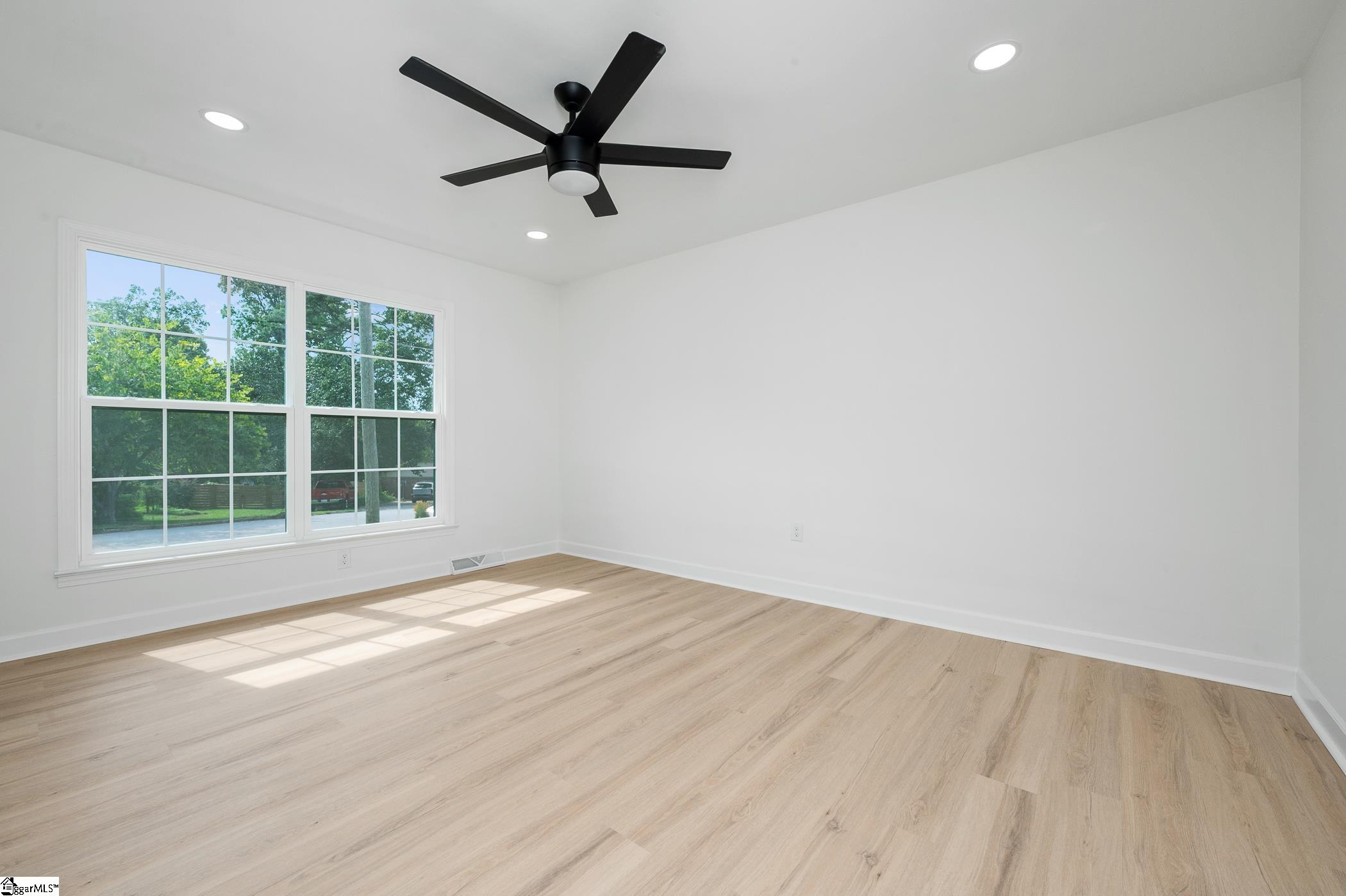 5 S Del Norte Road Greenville, SC 29615