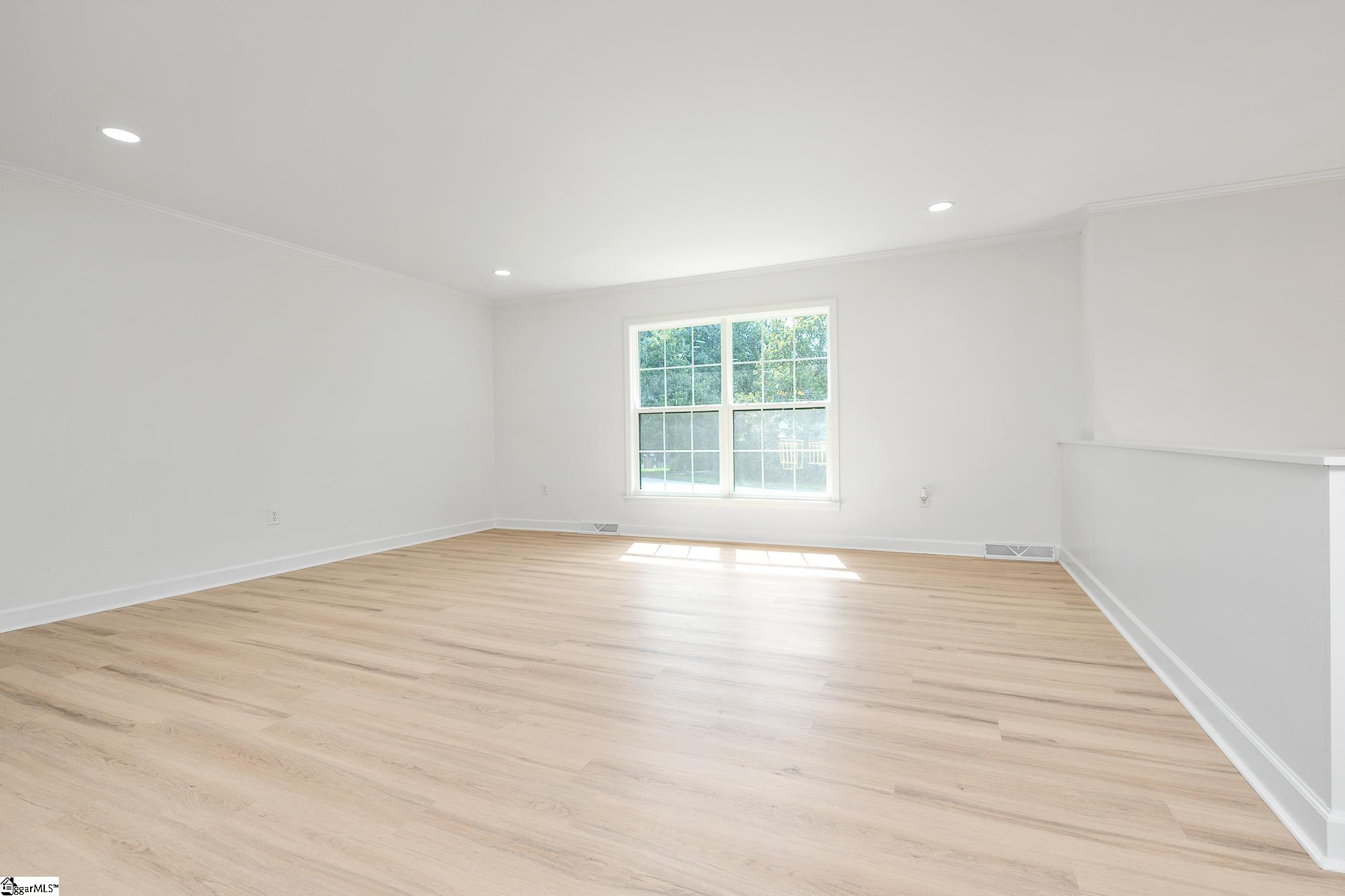 5 S Del Norte Road Greenville, SC 29615