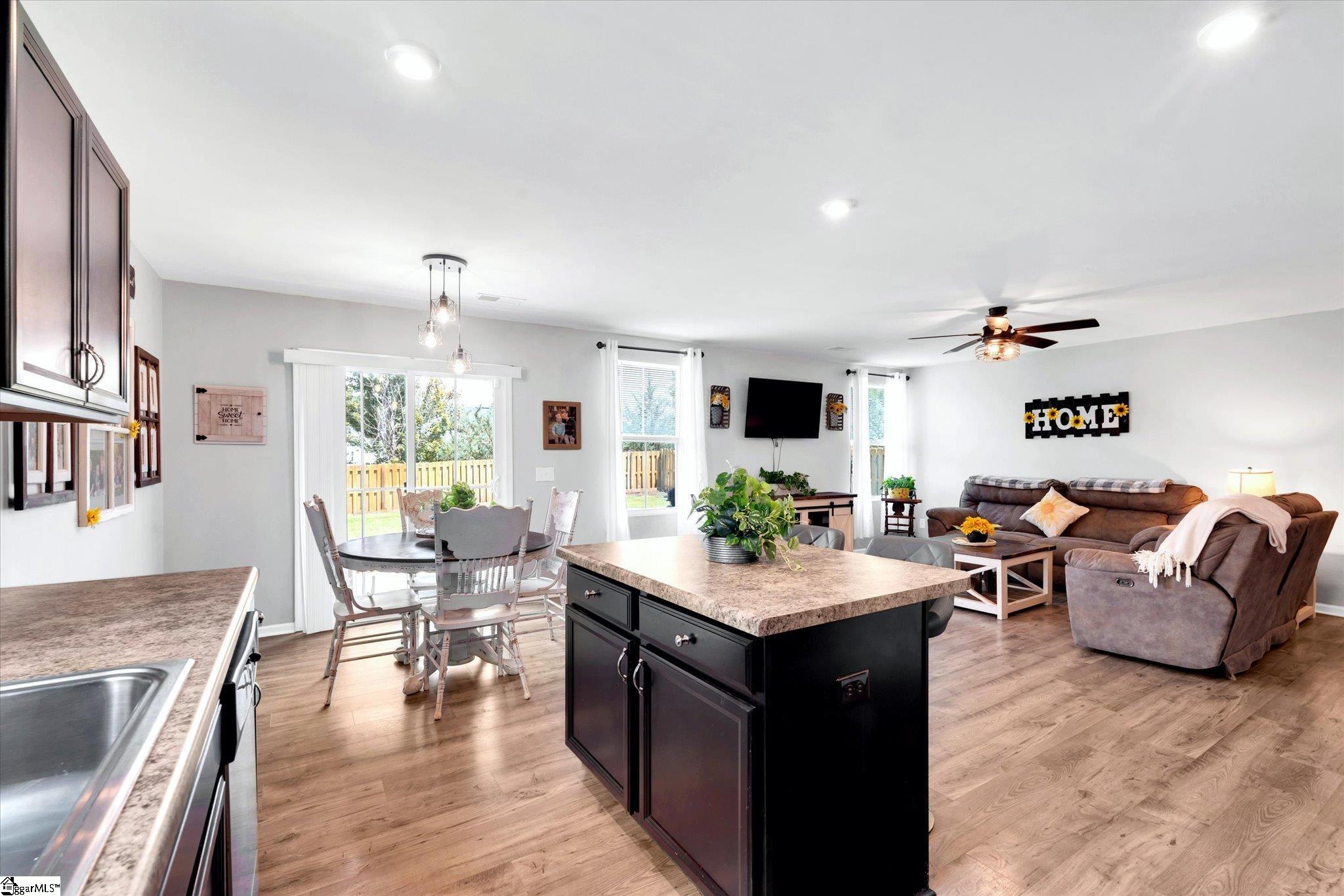 618 Maplestead Farms Court Greenville, SC 29617