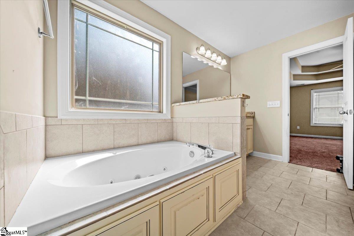 706 Lamberts Way Boiling Springs, SC 29316