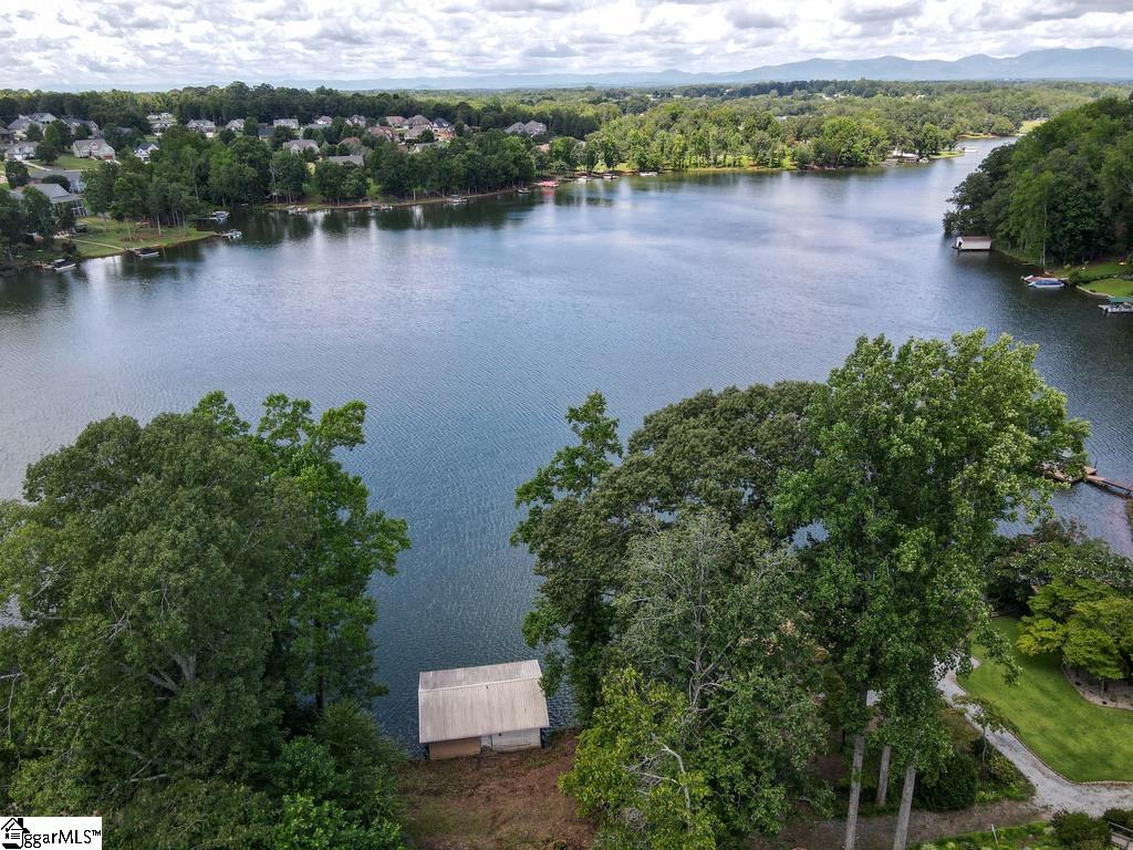 65 Fox Road Lyman, SC 29365