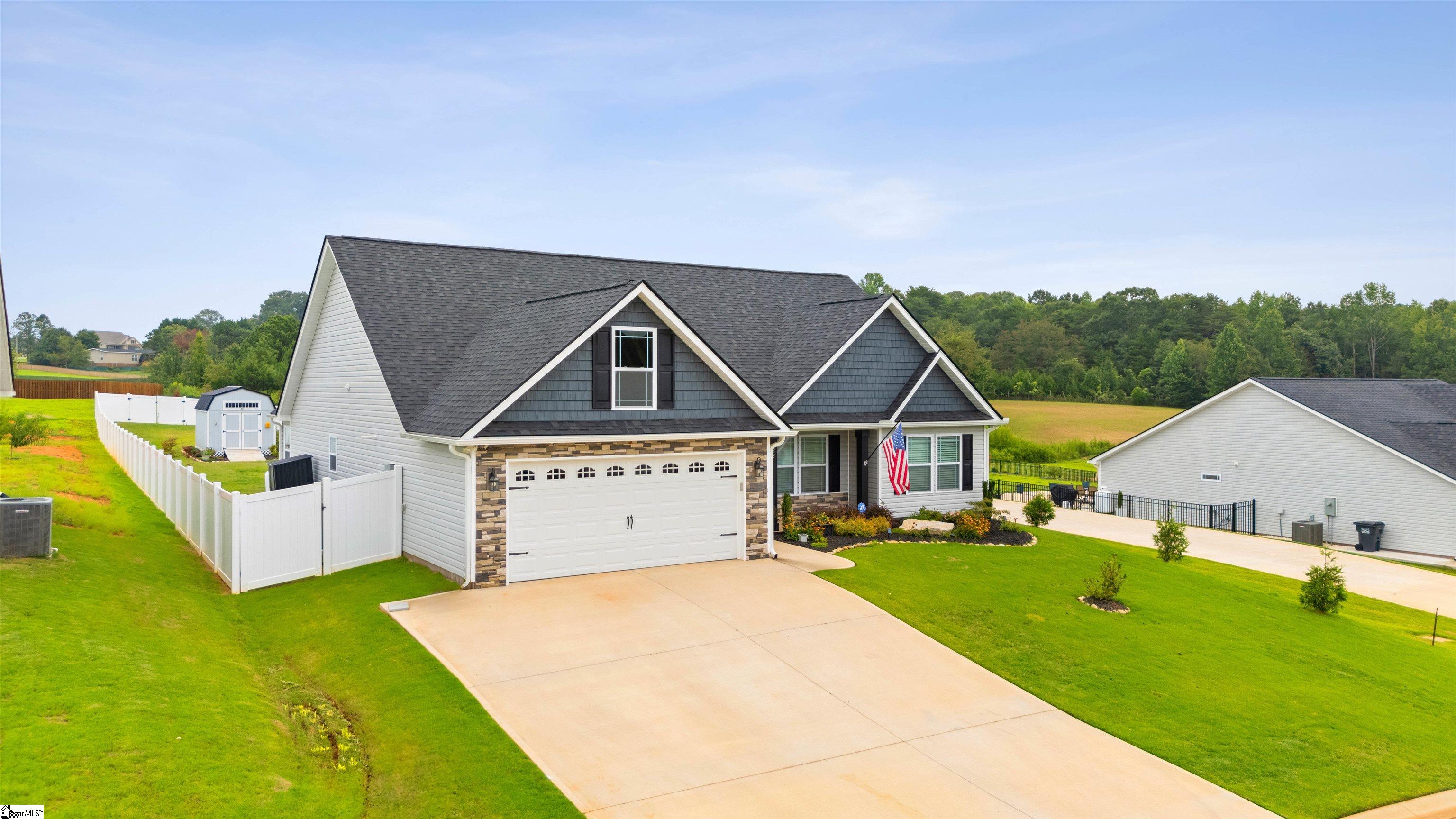 333 Dogwood Trail Campobello, SC 29322