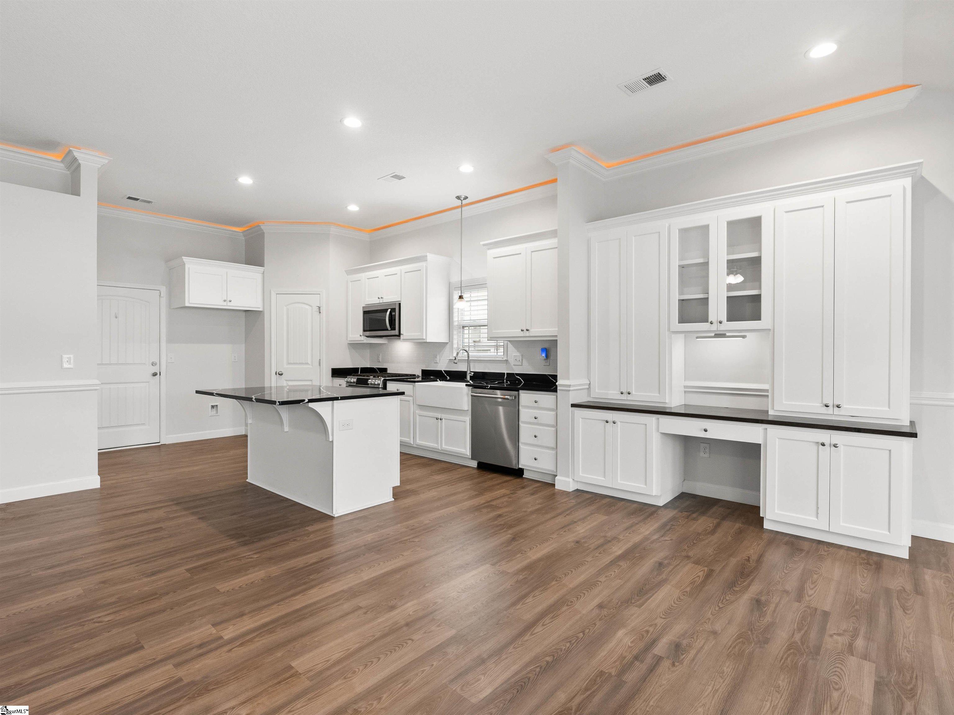 333 Dogwood Trail Campobello, SC 29322