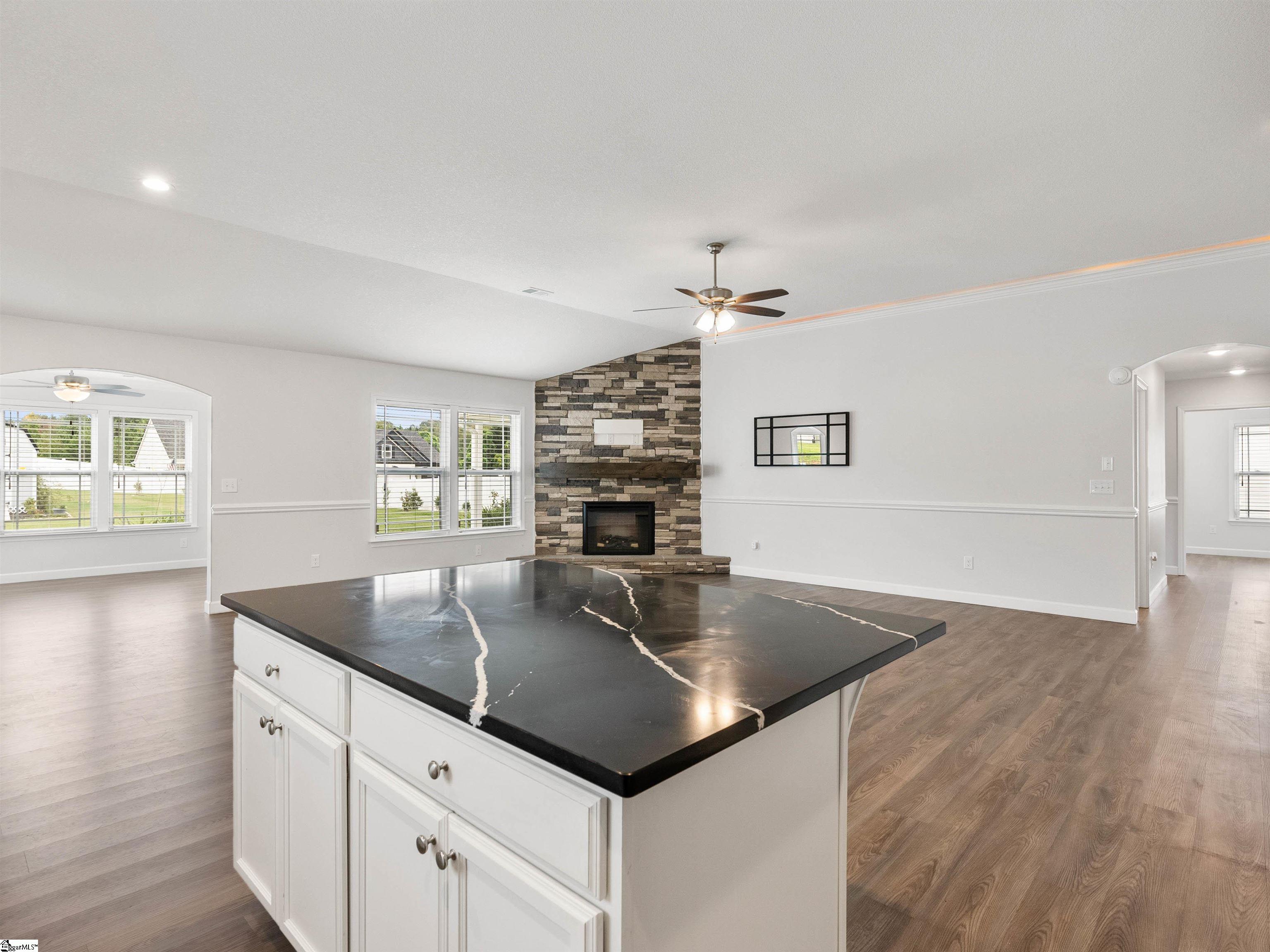 333 Dogwood Trail Campobello, SC 29322