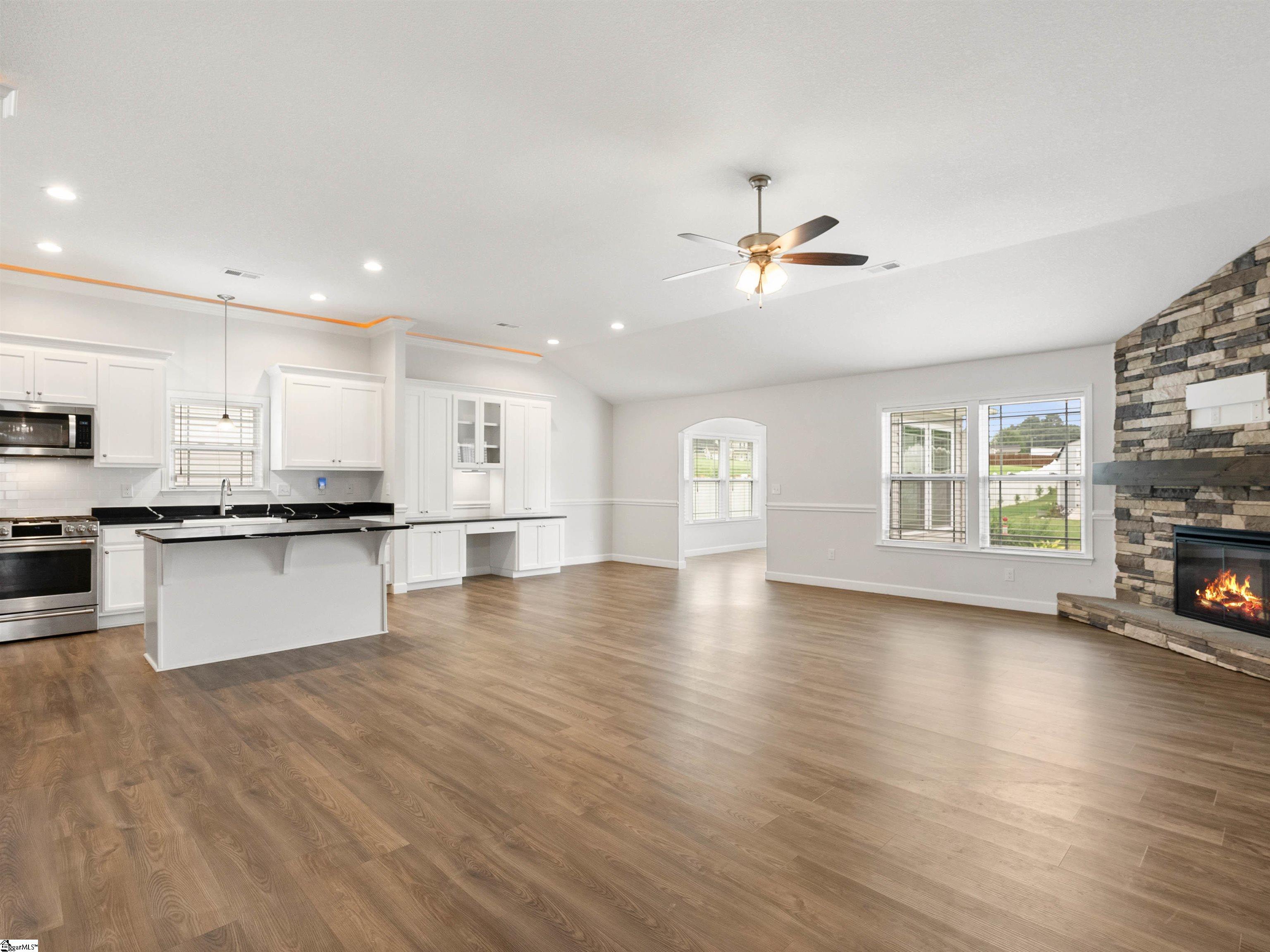 333 Dogwood Trail Campobello, SC 29322