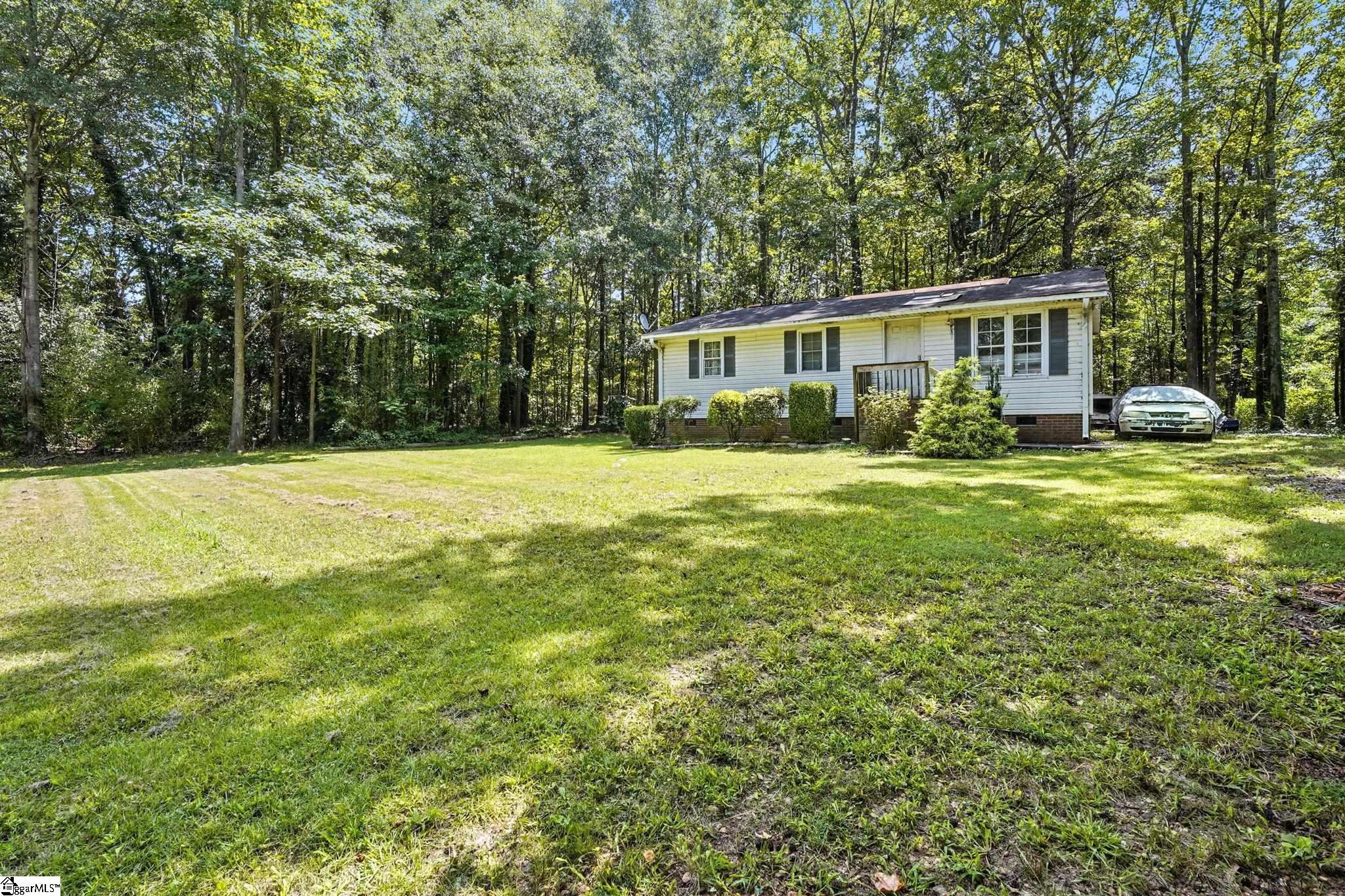 137 Pueblo Street Spartanburg, SC 29301