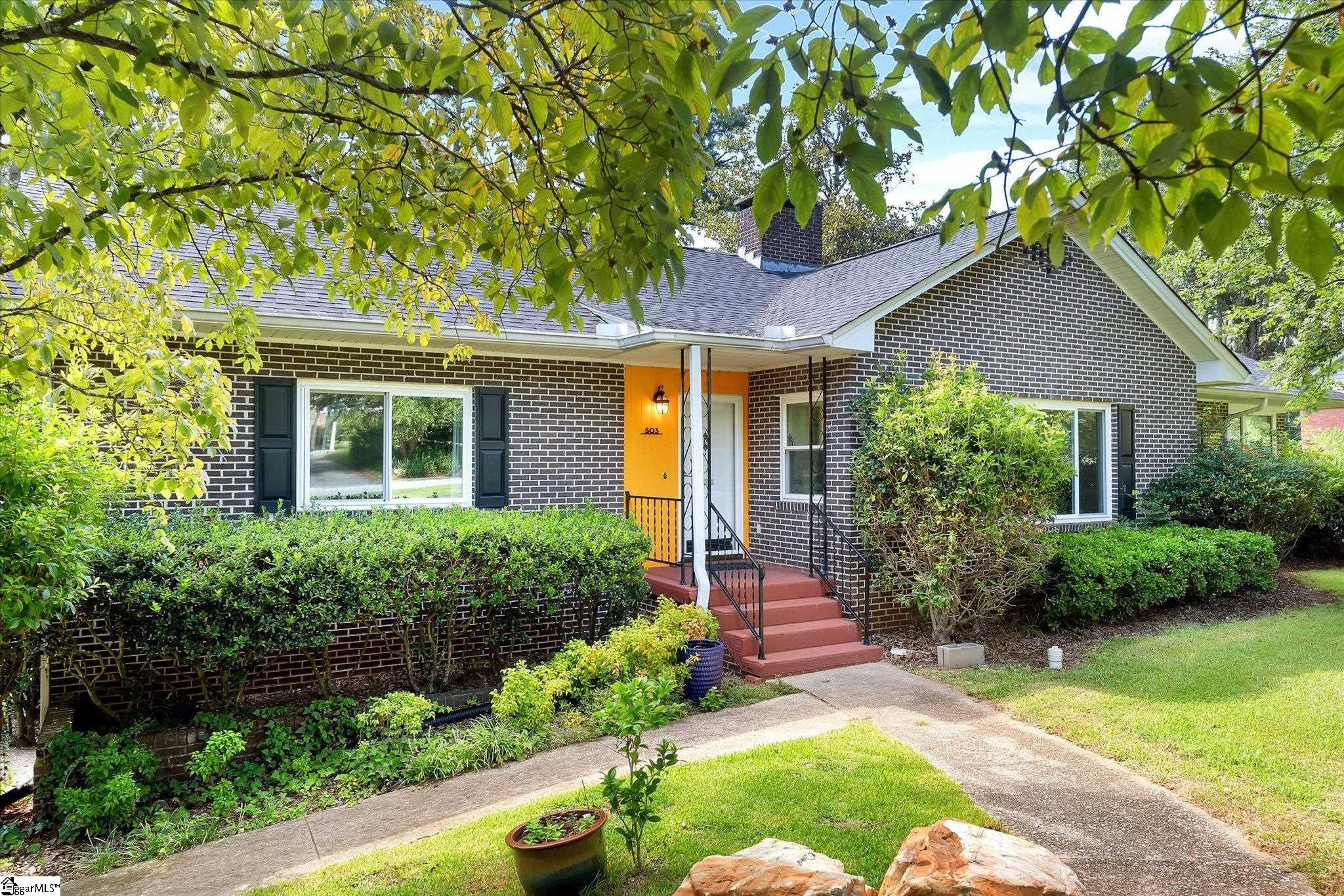 503 Watford Avenue Greenwood, SC 29652