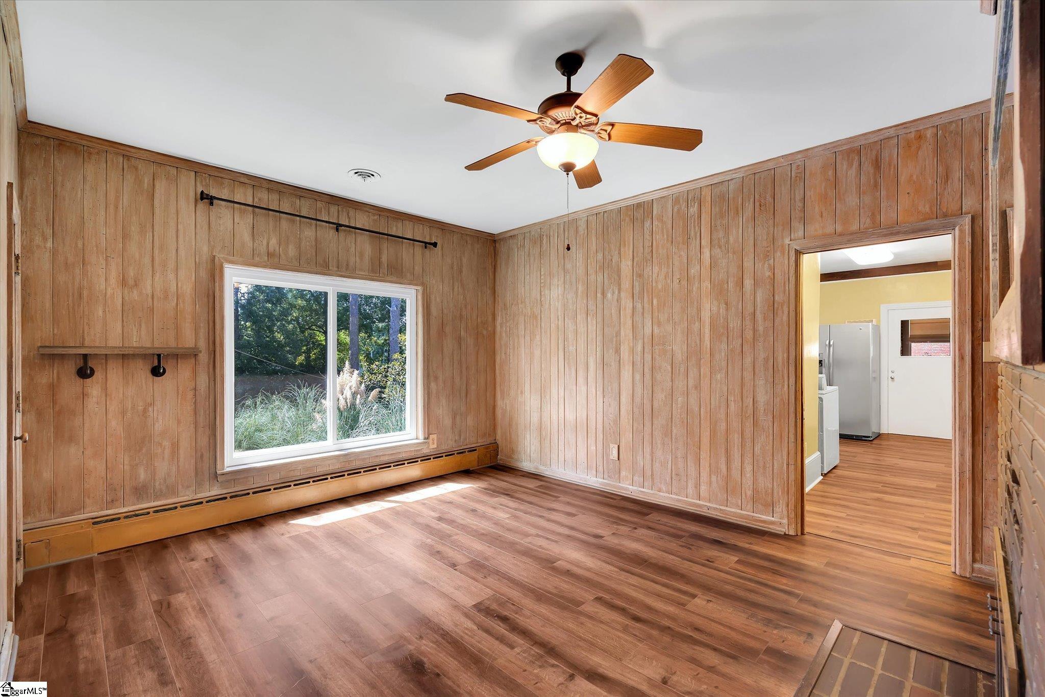 503 Watford Avenue Greenwood, SC 29652