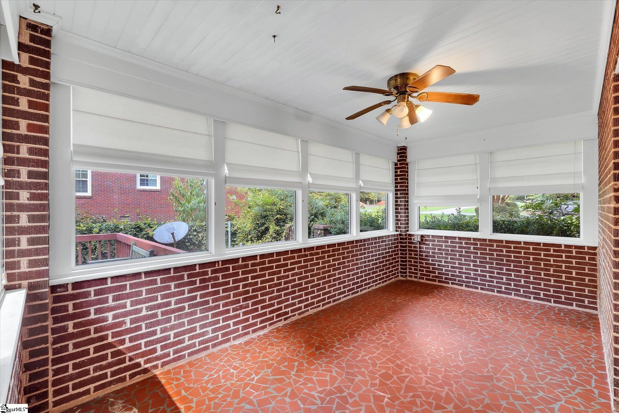 503 Watford Avenue Greenwood, SC 29652