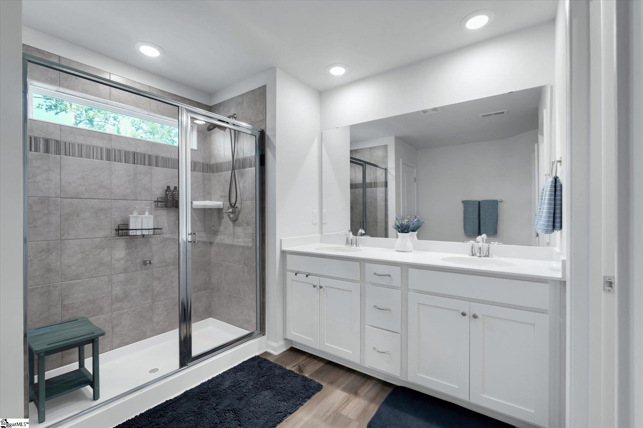 259 E Compass Way Easley, SC 29640